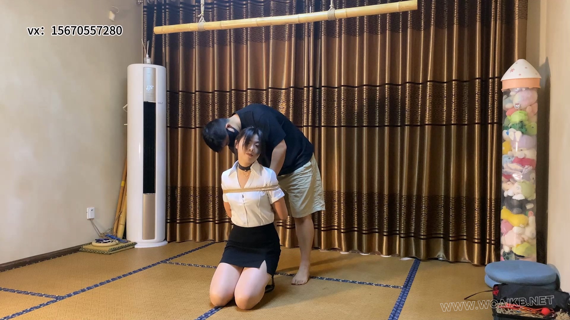 真实女教师夏可暑假在工作室做小狗。 预览图