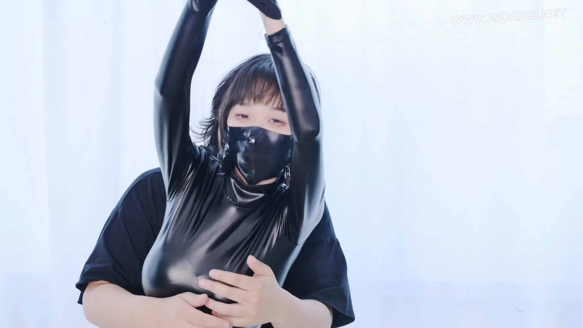 皮衣女特工的TK拷问 上 皮衣 女特工 裸足 吊缚 刑椅 预览图