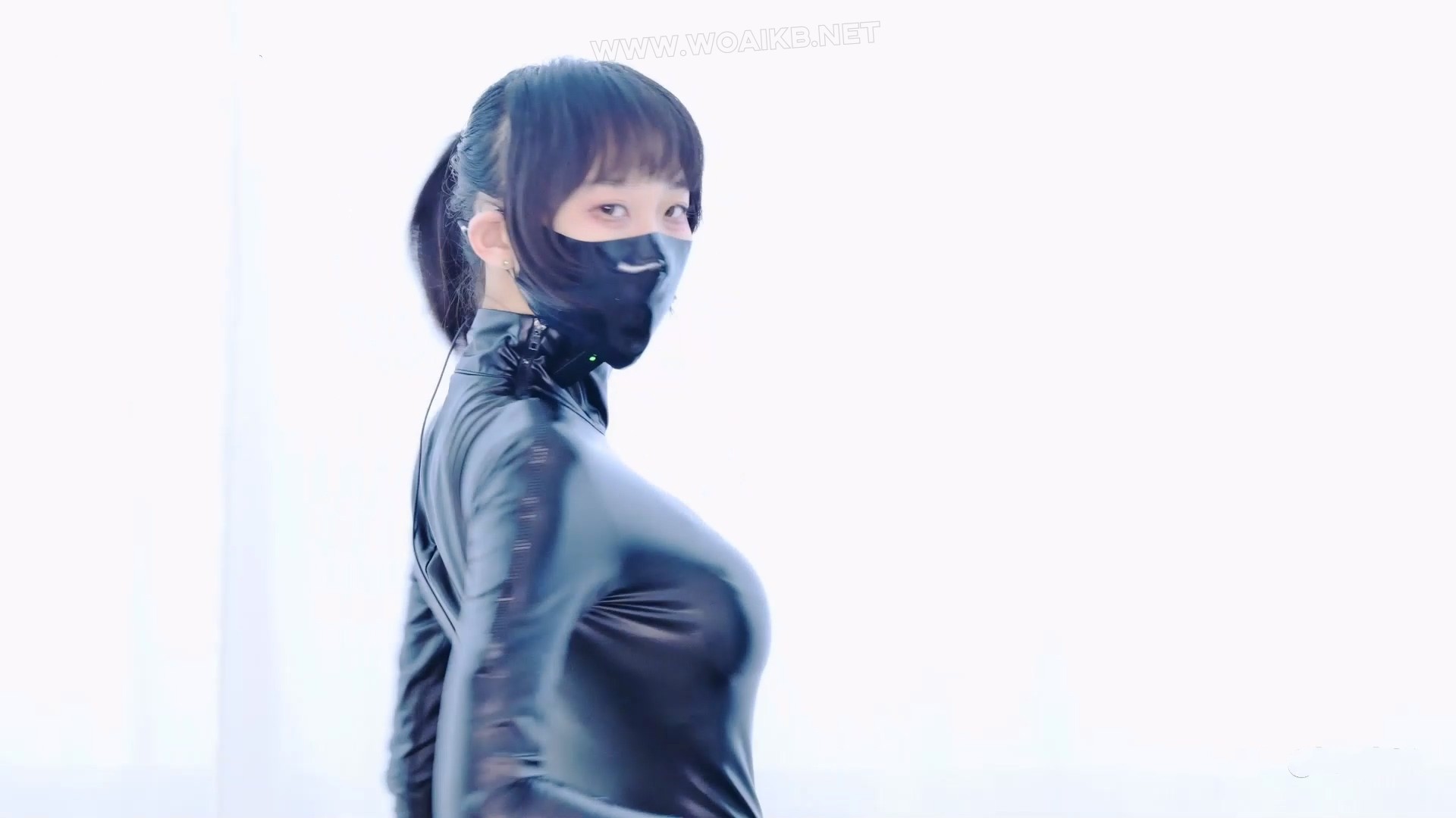 皮衣女特工的TK拷问 上 皮衣 女特工 裸足 吊缚 刑椅 预览图