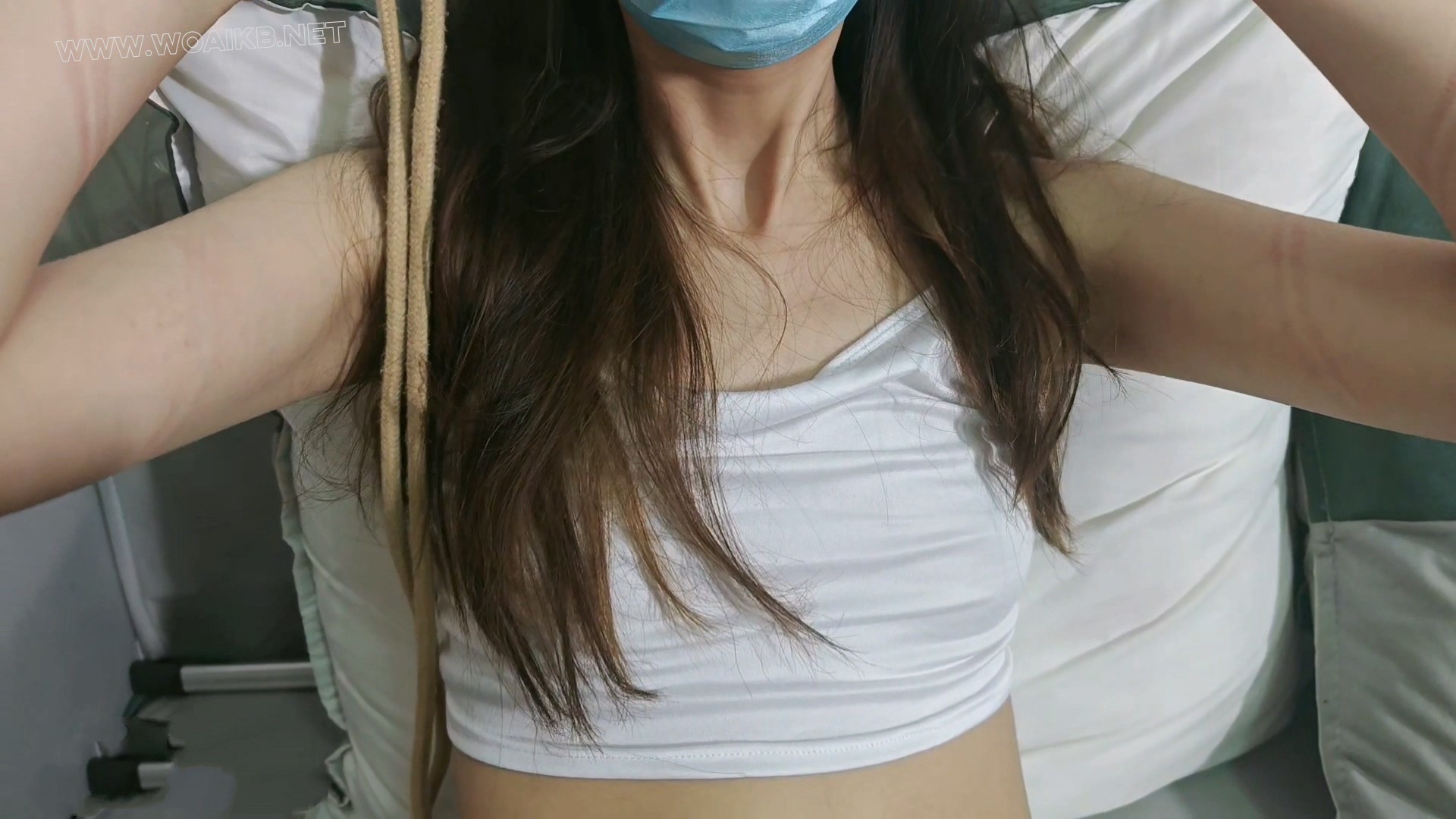 模特桃桃 微剧情 《入室抢劫 》 照镜子+渔网袜+强高N次+打屁股+掐脖子 预览图