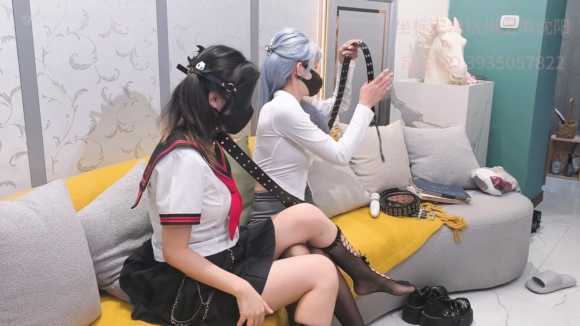 剧情女女TJ 雪儿老师TJ学生小猫，捆绑，SP，揉熊，QG，ZDB,踩脸，，耳光，袜子嘟嘴 预览图