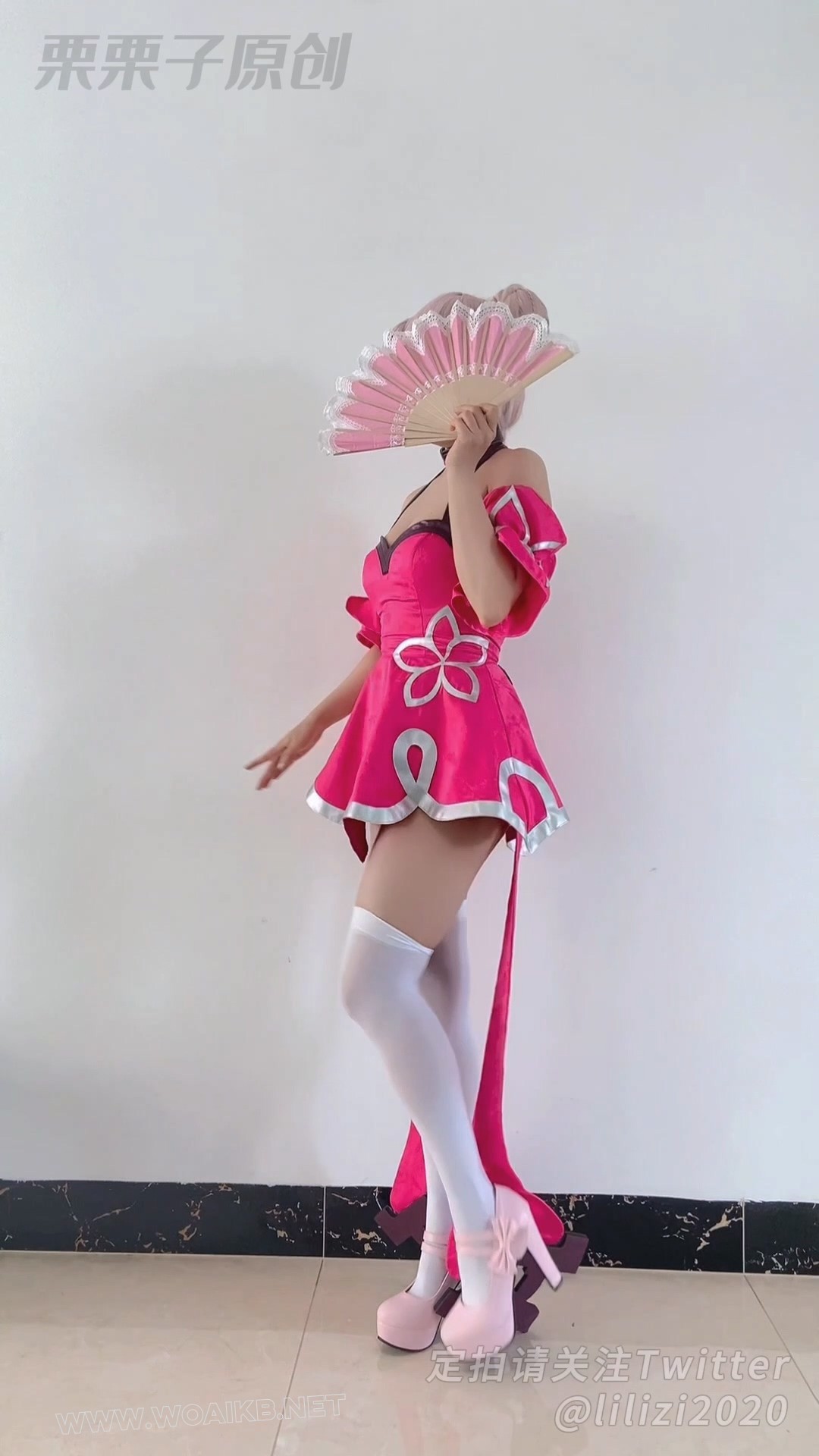 《被绑走的女coser 03》 户外调教、放置强高、多次强高、户外失禁、遥控调教、快乐 预览图