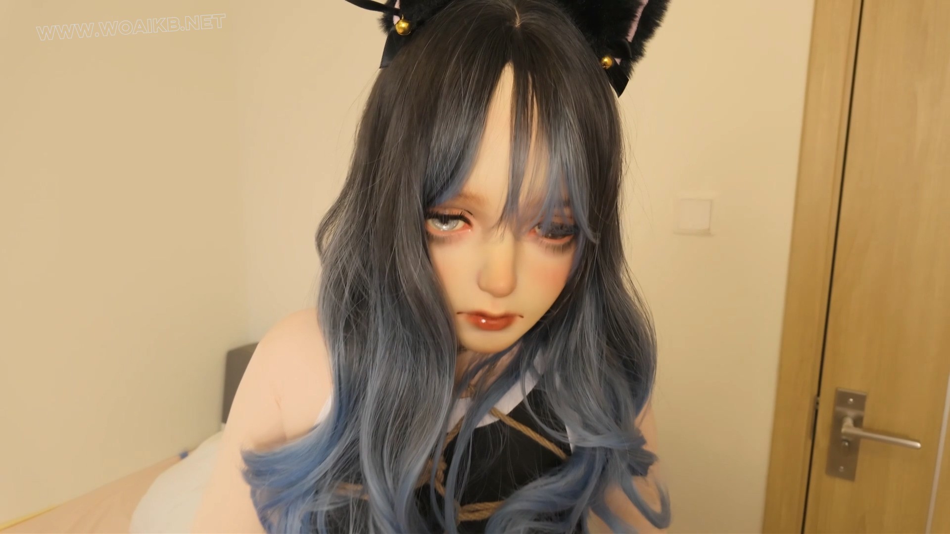 被束缚的兔—–kigurumi、zrntai、束缚、缚调，强高、震动棒 封面图