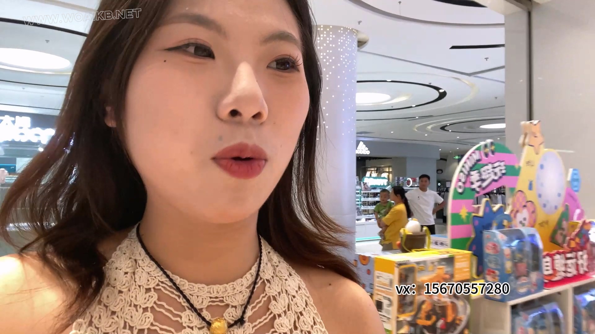 夏可露出play，着装很sao，主人的小任务。 预览图