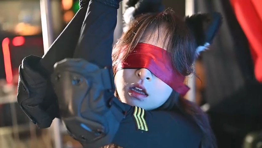新人小王老师 某知名女主播的素人体验 无敌超绝战术娘 超美侧颜 氛围感 反差 双人 预览图