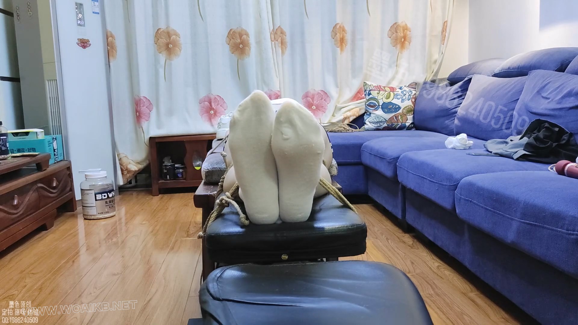 18岁少女喜闻乐见的第二次tk强高+闻鞋 懵懵的说不上来什么感觉 预览图