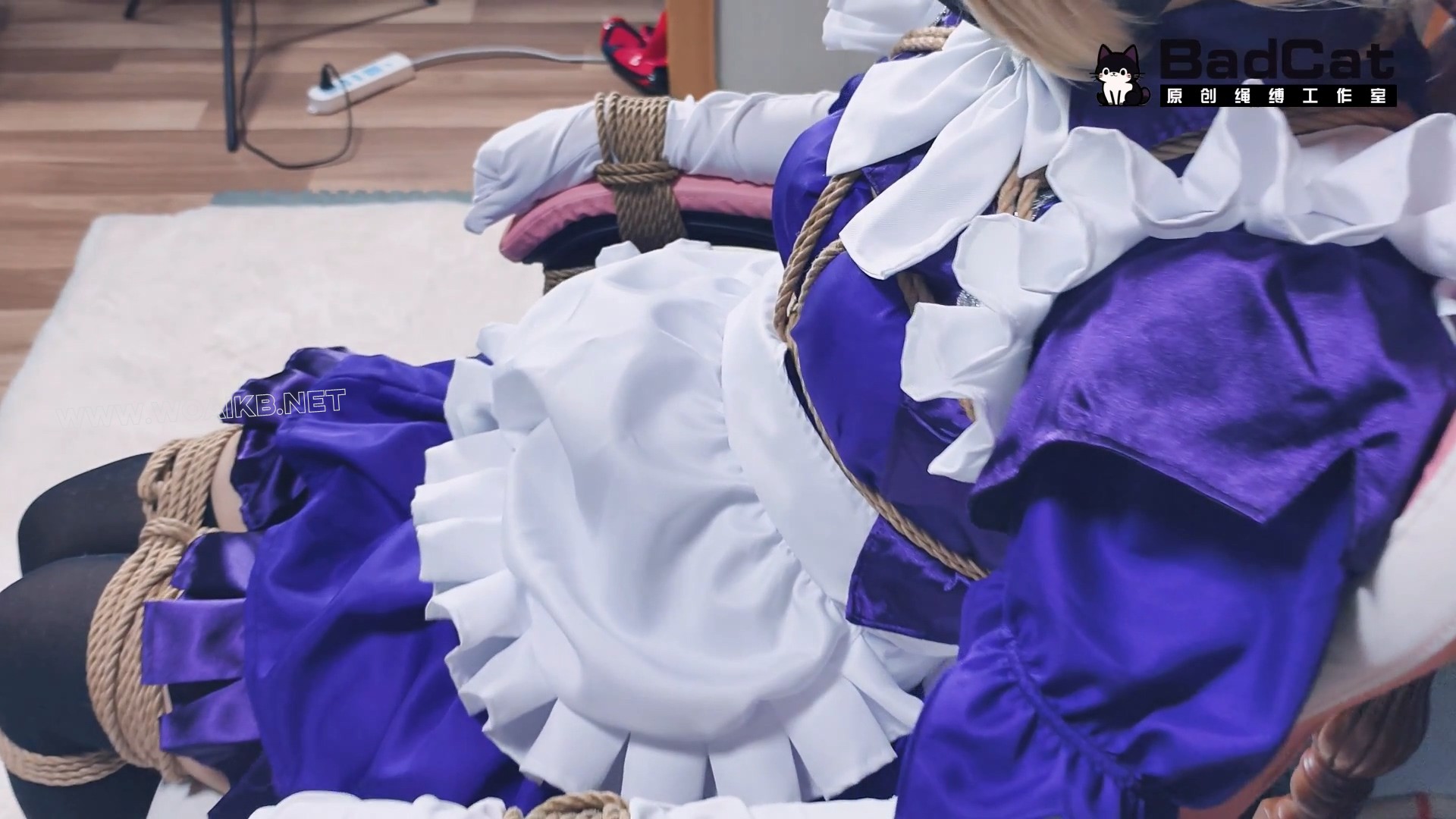 【FATE GO 贞德女仆cos】椅子捆绑 挣扎 棉袜蒙眼堵嘴 强制GC 踩头 预览图