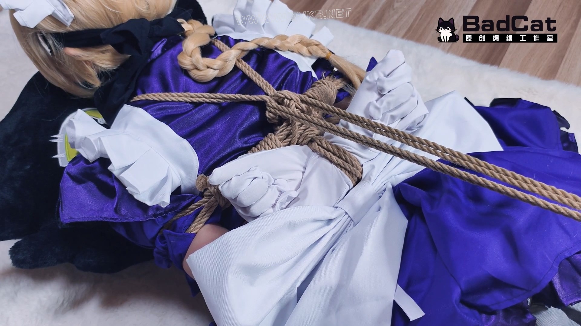 【FATE GO 贞德女仆cos】椅子捆绑 挣扎 棉袜蒙眼堵嘴 强制GC 踩头 预览图