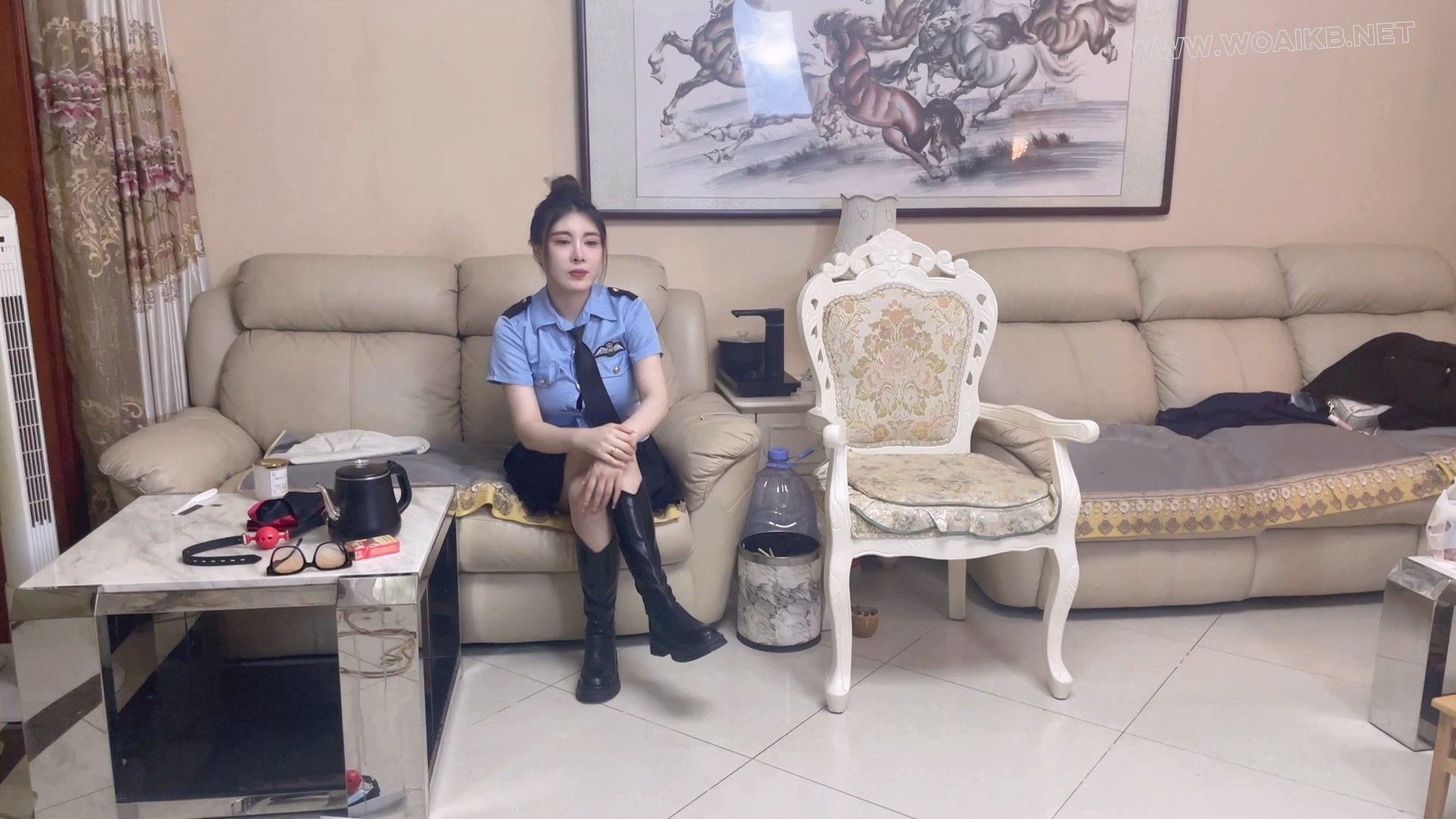 精彩制服剧情  长靴御姐女井安慈被诱骗绑架陷落 折磨 封面图