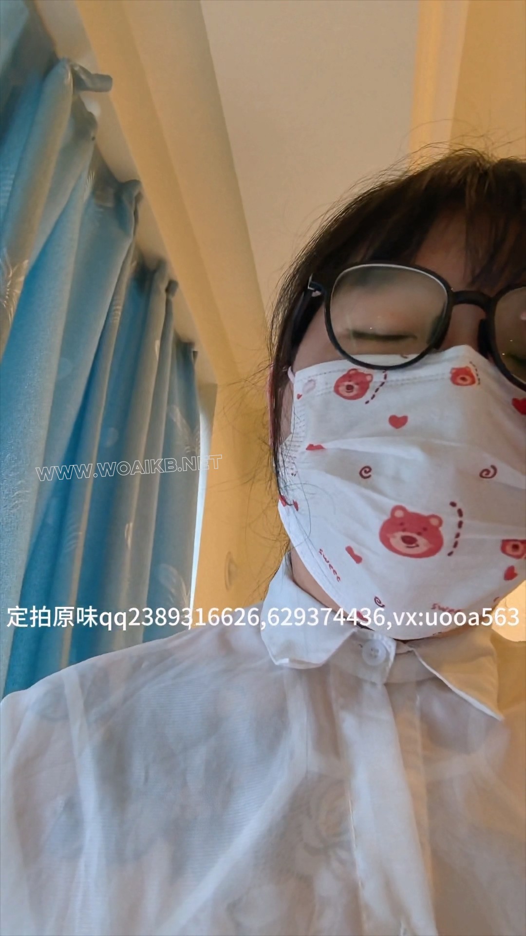 定拍户外《挑战极限丝袜堵嘴勒嘴胶带+情趣内衣裤透视装12cm超高跟鞋外出＋丝袜蒙眼 预览图