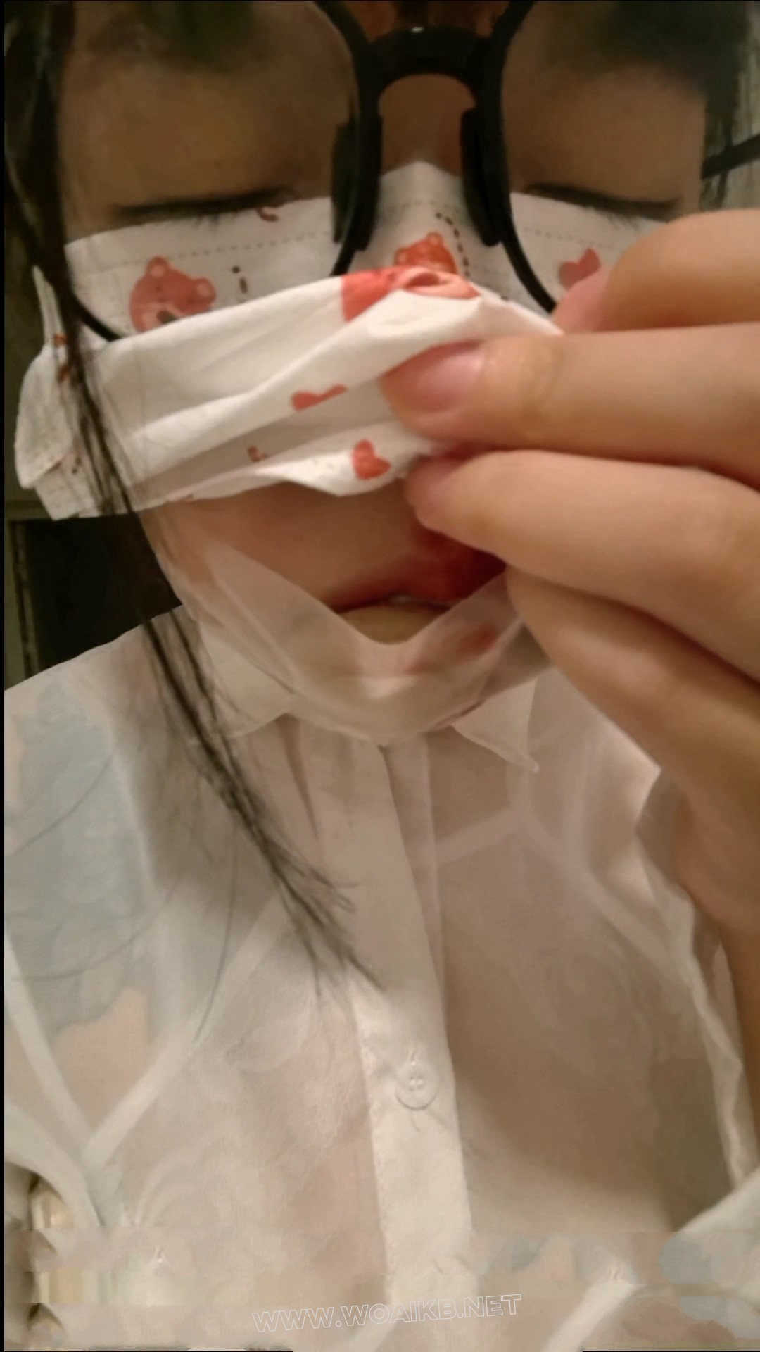 定拍户外《挑战极限丝袜堵嘴勒嘴胶带+情趣内衣裤透视装12cm超高跟鞋外出＋丝袜蒙眼 预览图