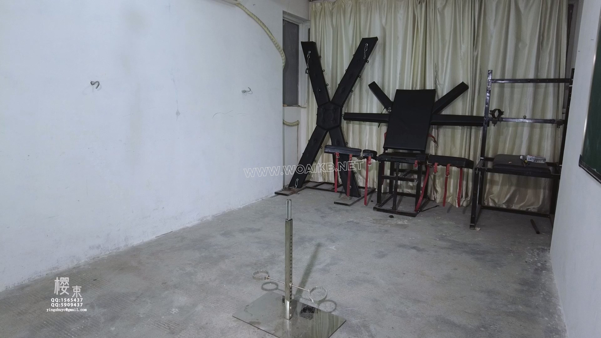 萝莉小妹被固定K9罚站器上狠狠抽打挠痒惩罚！棒棒跳D刺激强G！口球口水拉丝！ 《罚… 封面图