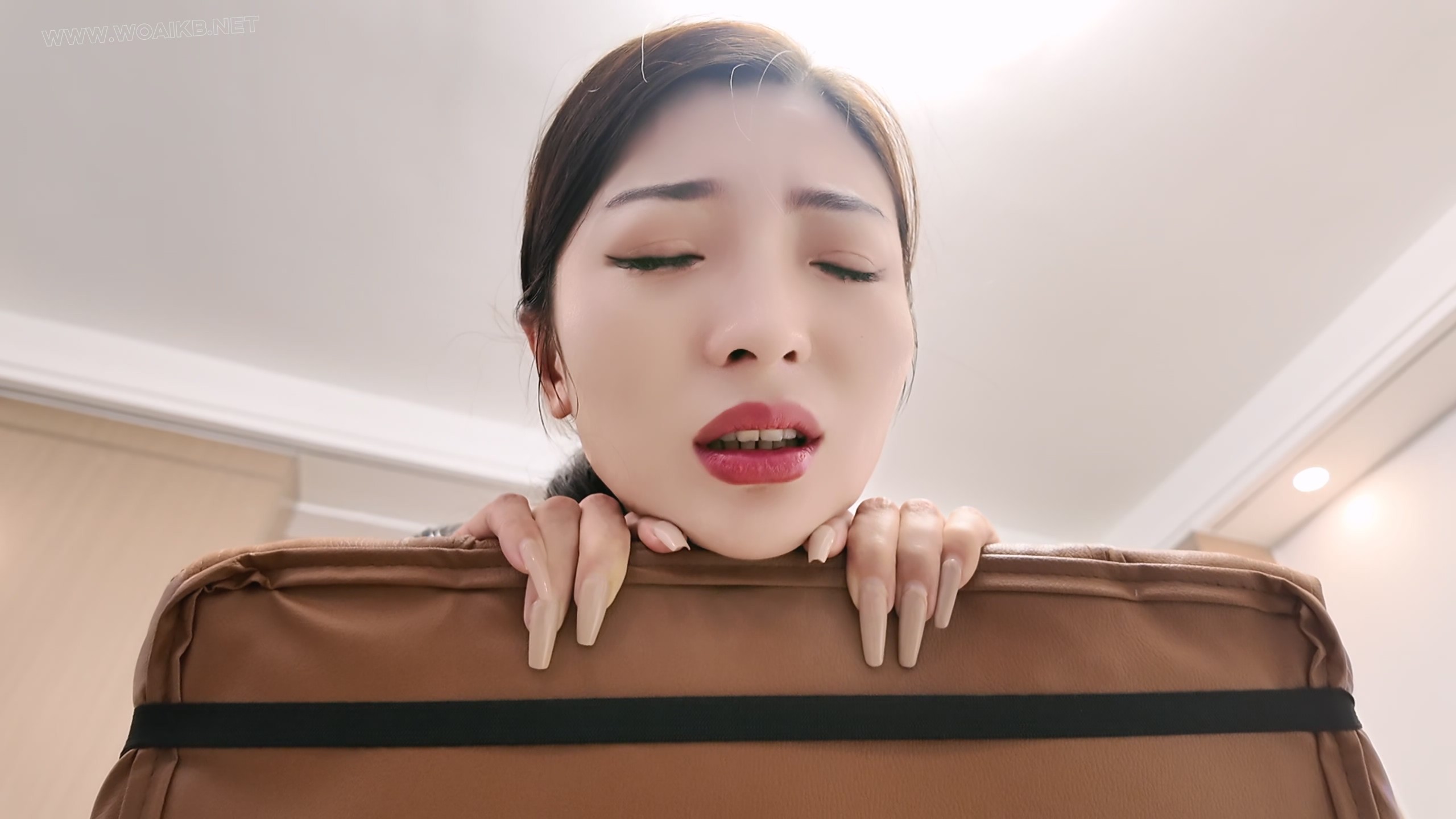 痒刑之女间谍佳佳下 预览图