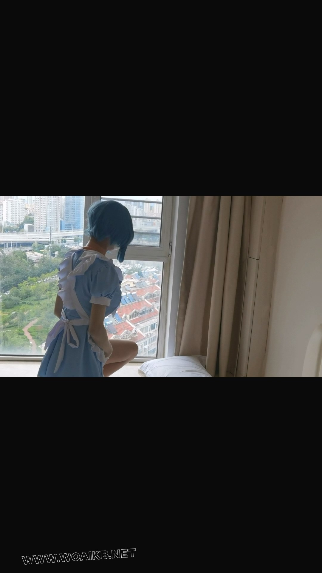 私下自我安慰的女仆被主人发现并调教。女仆装+调教+TK+捆绑+啤酒灌肠 预览图