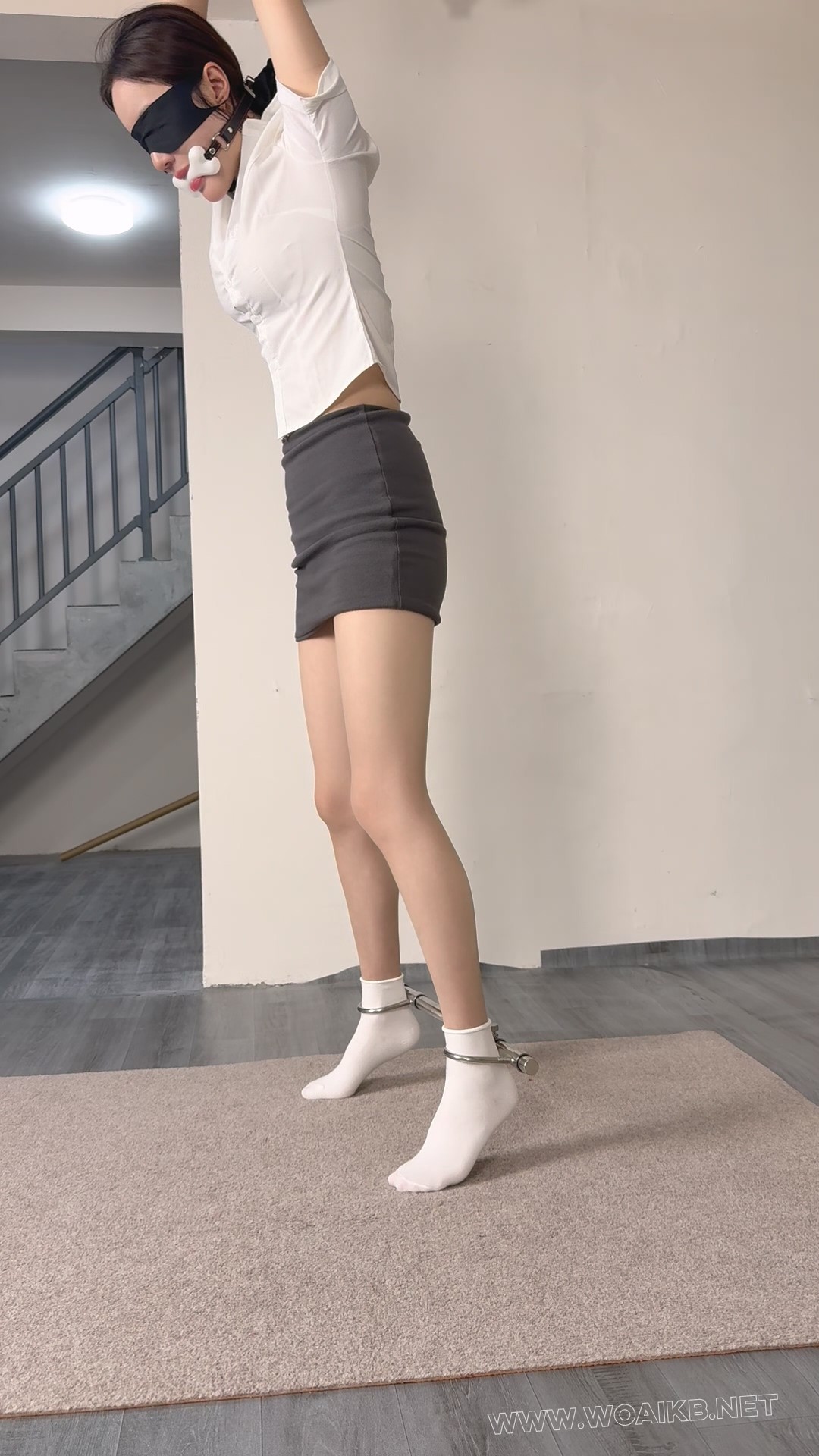 第三十四部 《OL下班背着男友找主人约调 》 预览图