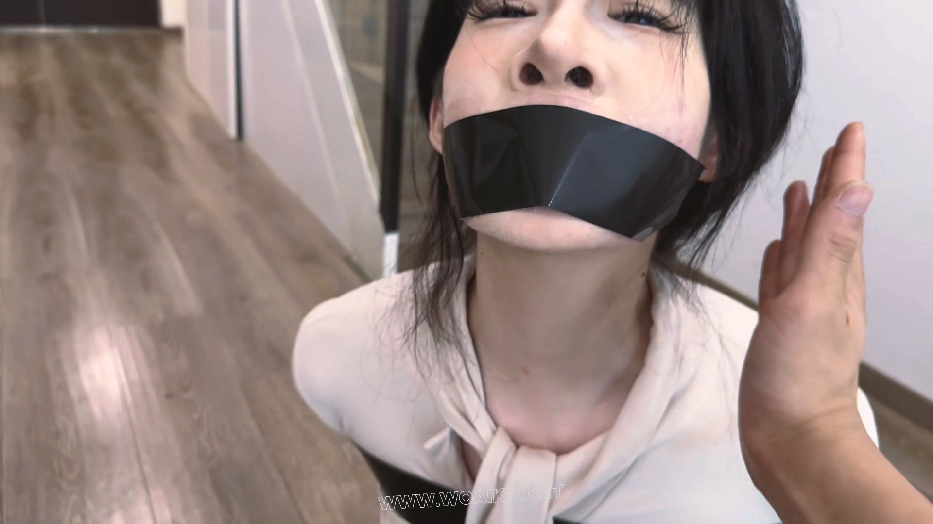 《难忘加班日》重磅双人作 ol职业装 胶带丝袜 强制 tk 娇喘声不断~剧情跌宕起伏很精彩 预览图