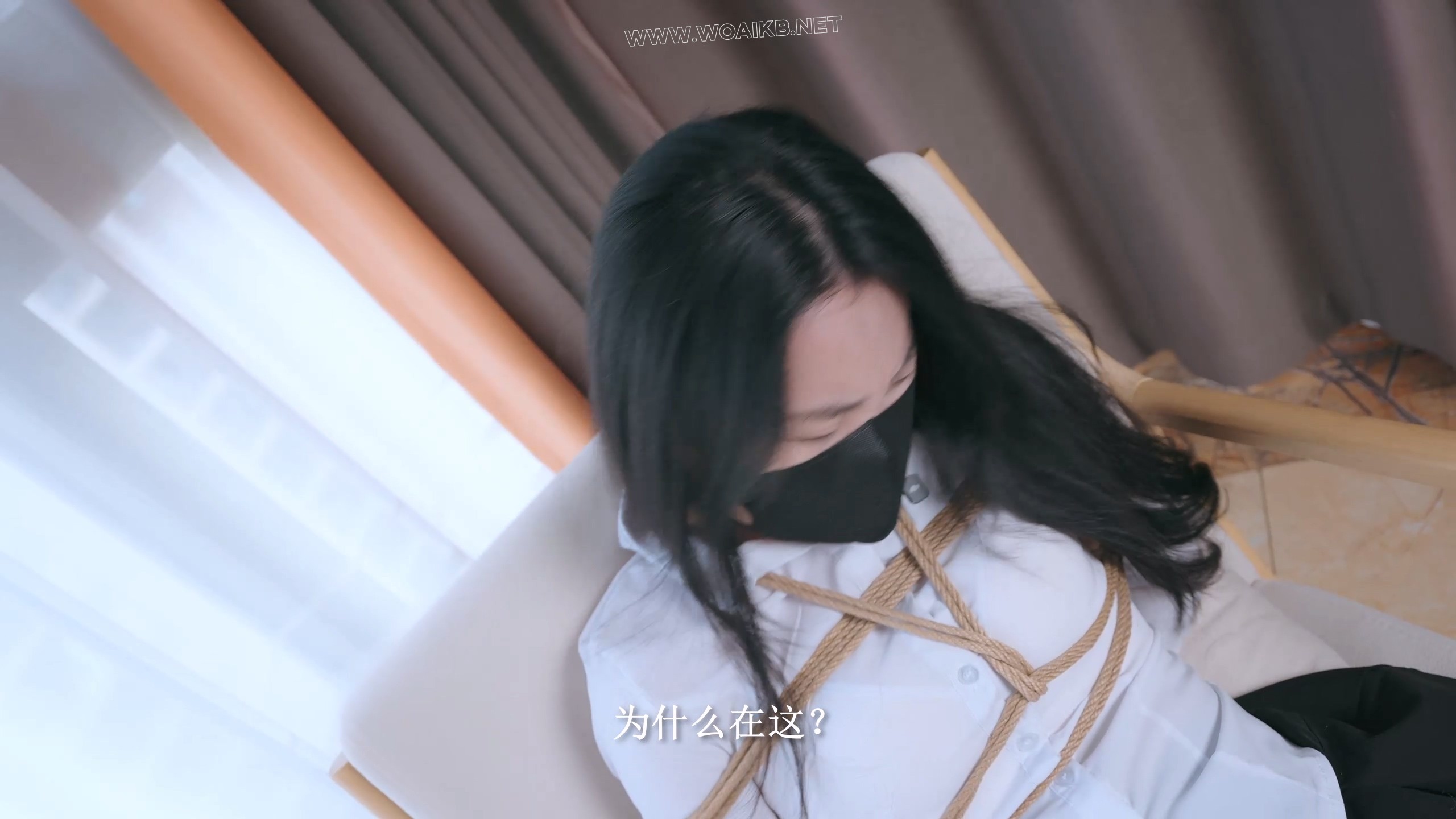 《欲望游戏4》误定斯德哥尔摩之旅的白领被迫换上三条丝袜衣，男人告知游戏时长达标 预览图