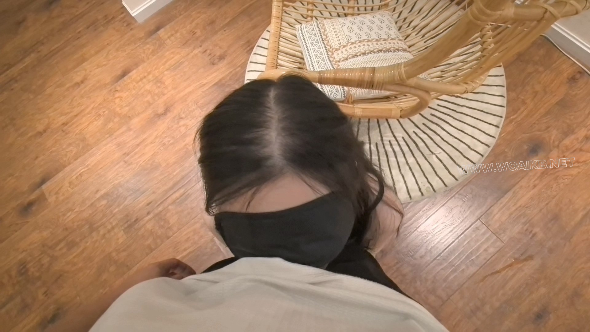 【FXX-训犬师】论黑丝双马尾母狗的绝对服从性 口含内置假Y狗头口塞入口 犬奴TJ 爬 预览图