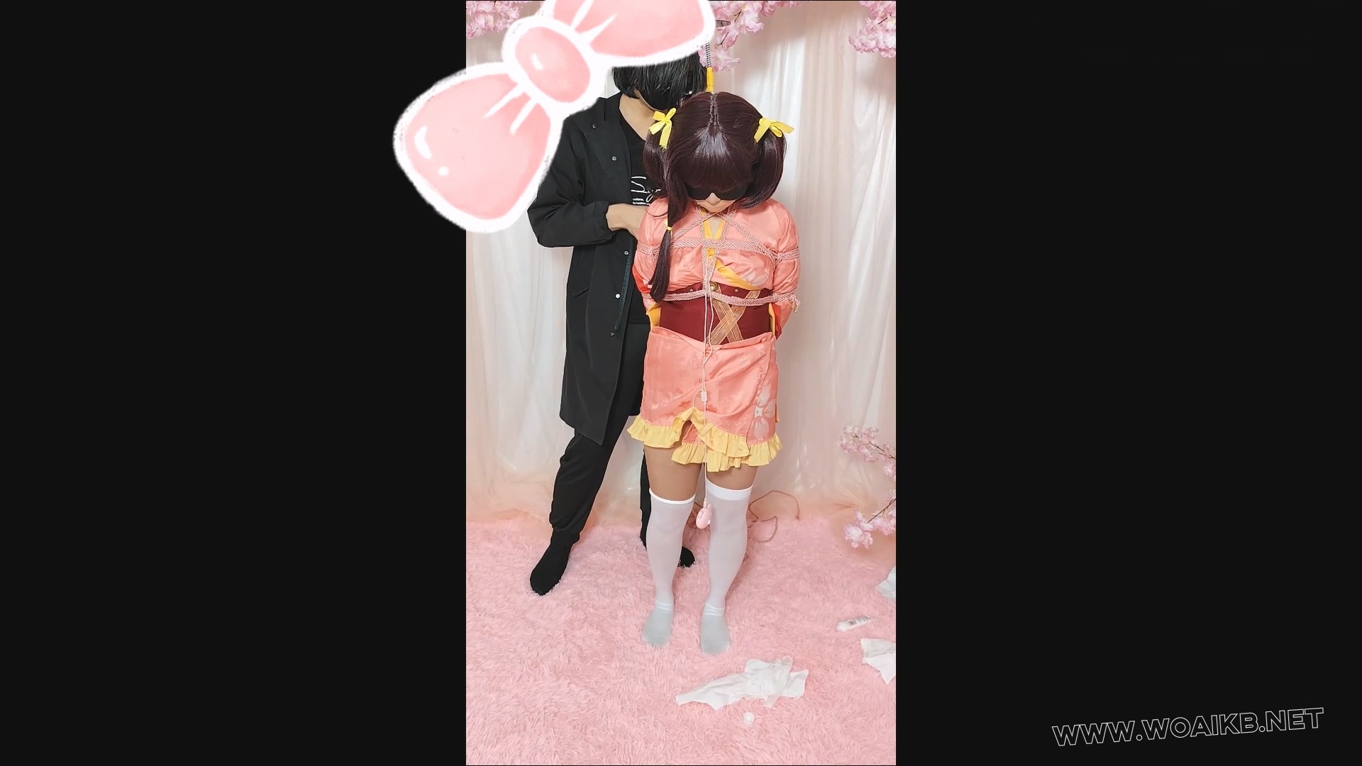 （甲铁城的卡巴内瑞和服cos，过膝白丝） 日式后手缚+分腿吊，三点玩具刺激+白丝tk 预览图