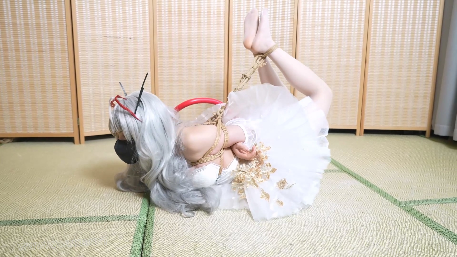 小0-cos明日方舟w芭蕾服，绝美！ 预览图