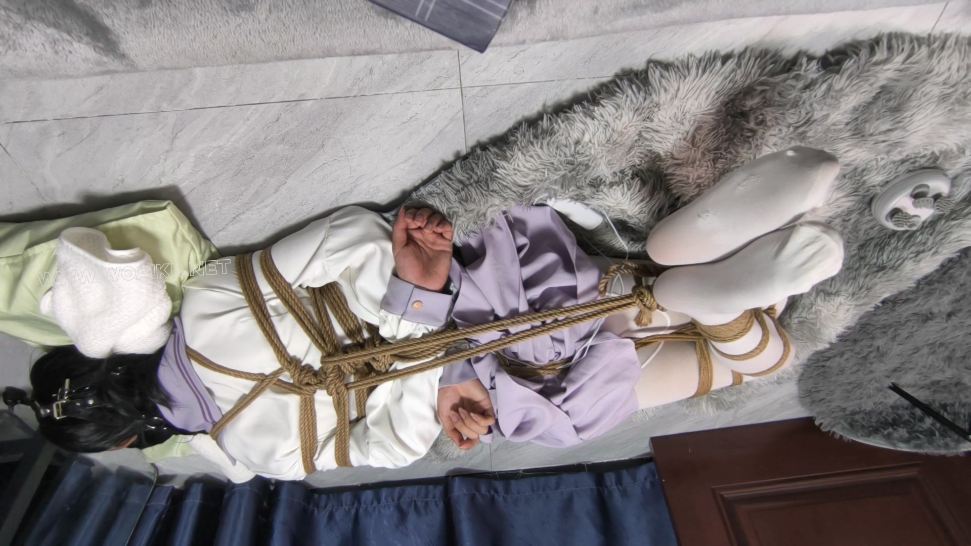 紫色蛋糕裙妹妹 预览图