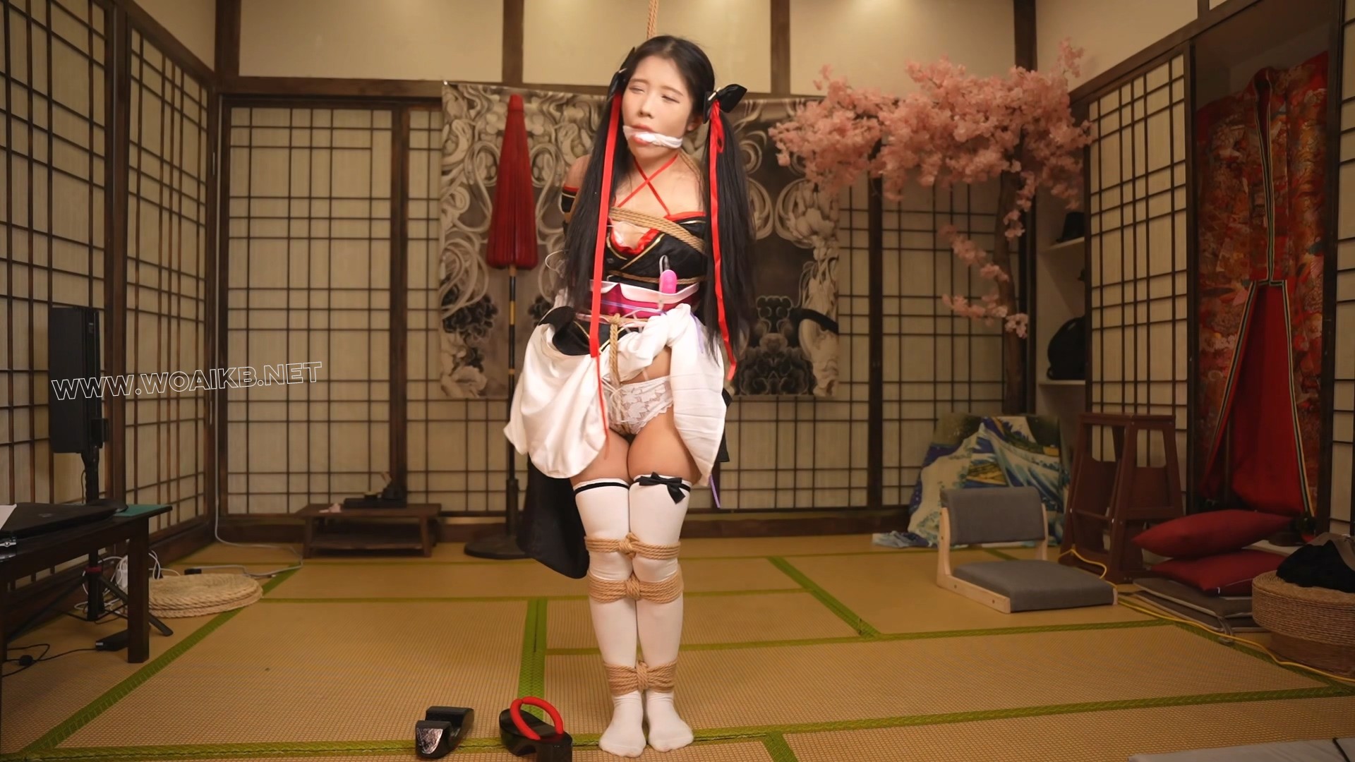 定拍完整版 影棚猎艳-娃娃cos夜夜 机巧少女不会受伤 下 预览图