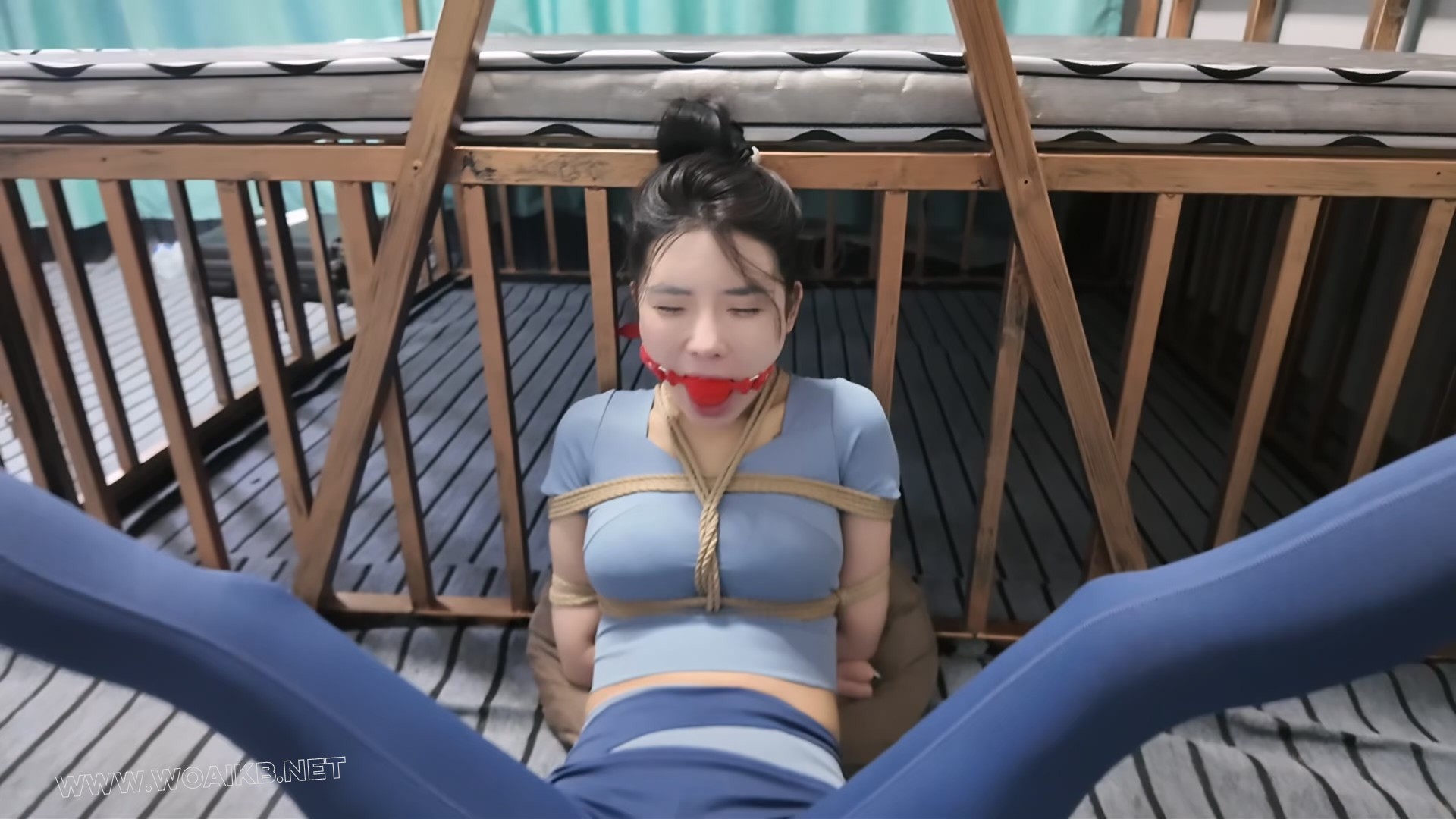 瑜伽教练遇险记二1 预览图