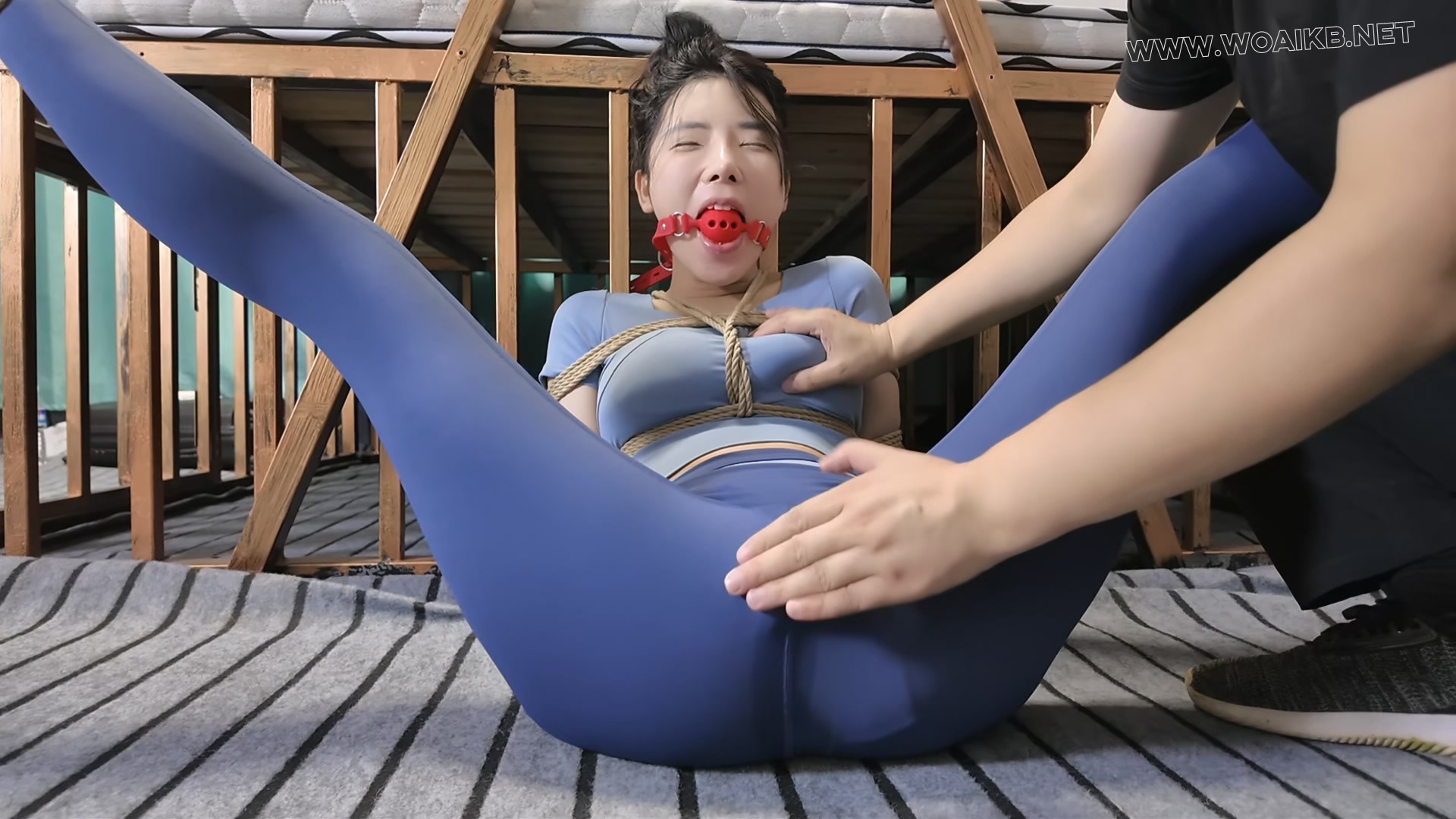瑜伽教练遇险记二1 预览图