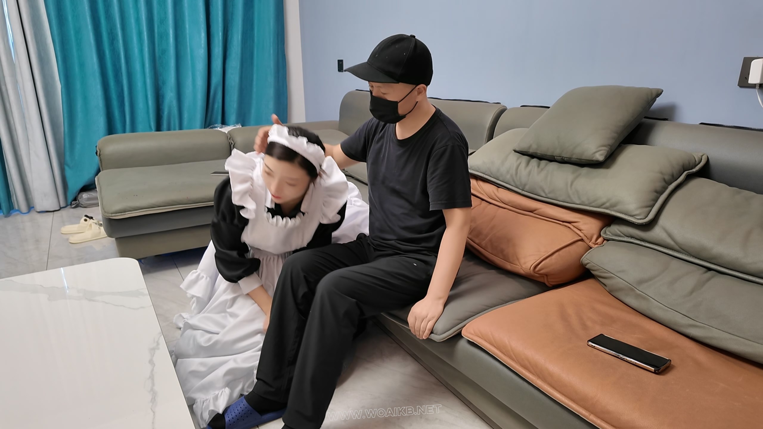 绑架人妻之白丝女仆三 预览图