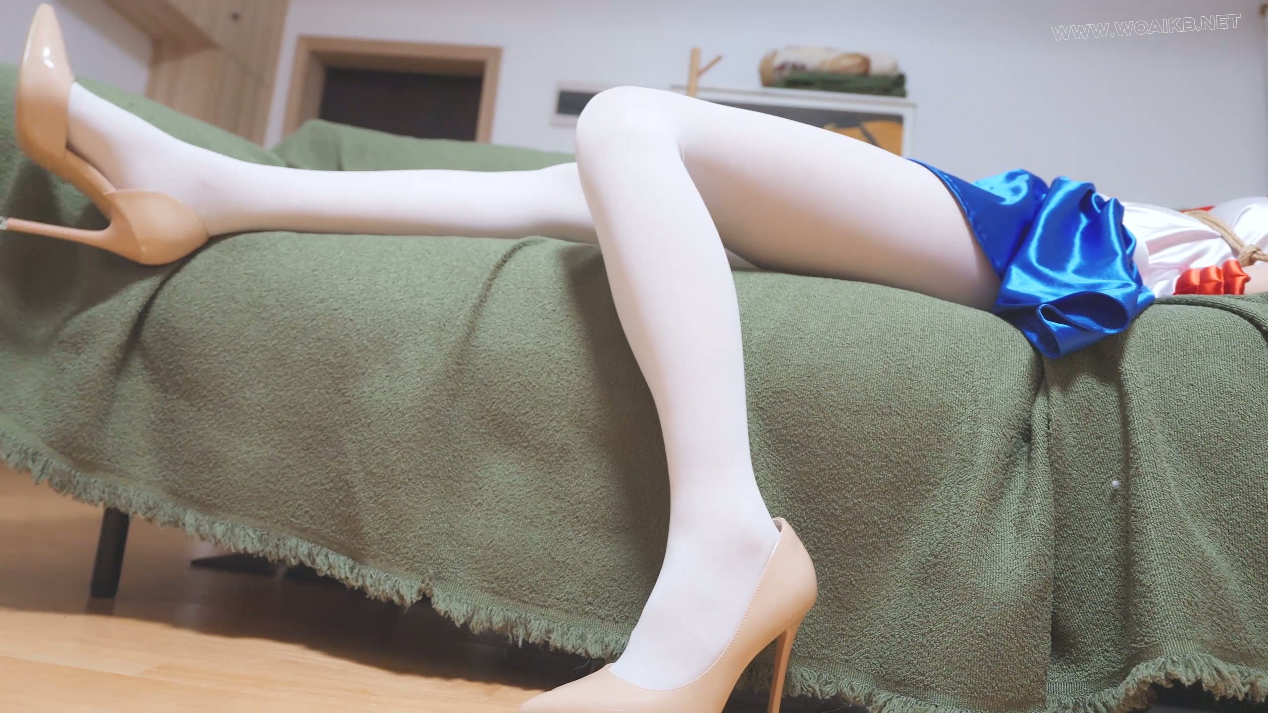 《女友游戏Ⅱ》女友硬要扮演成战败的女战士，昏迷中被放上刺激玩具，企图逃跑但又 预览图