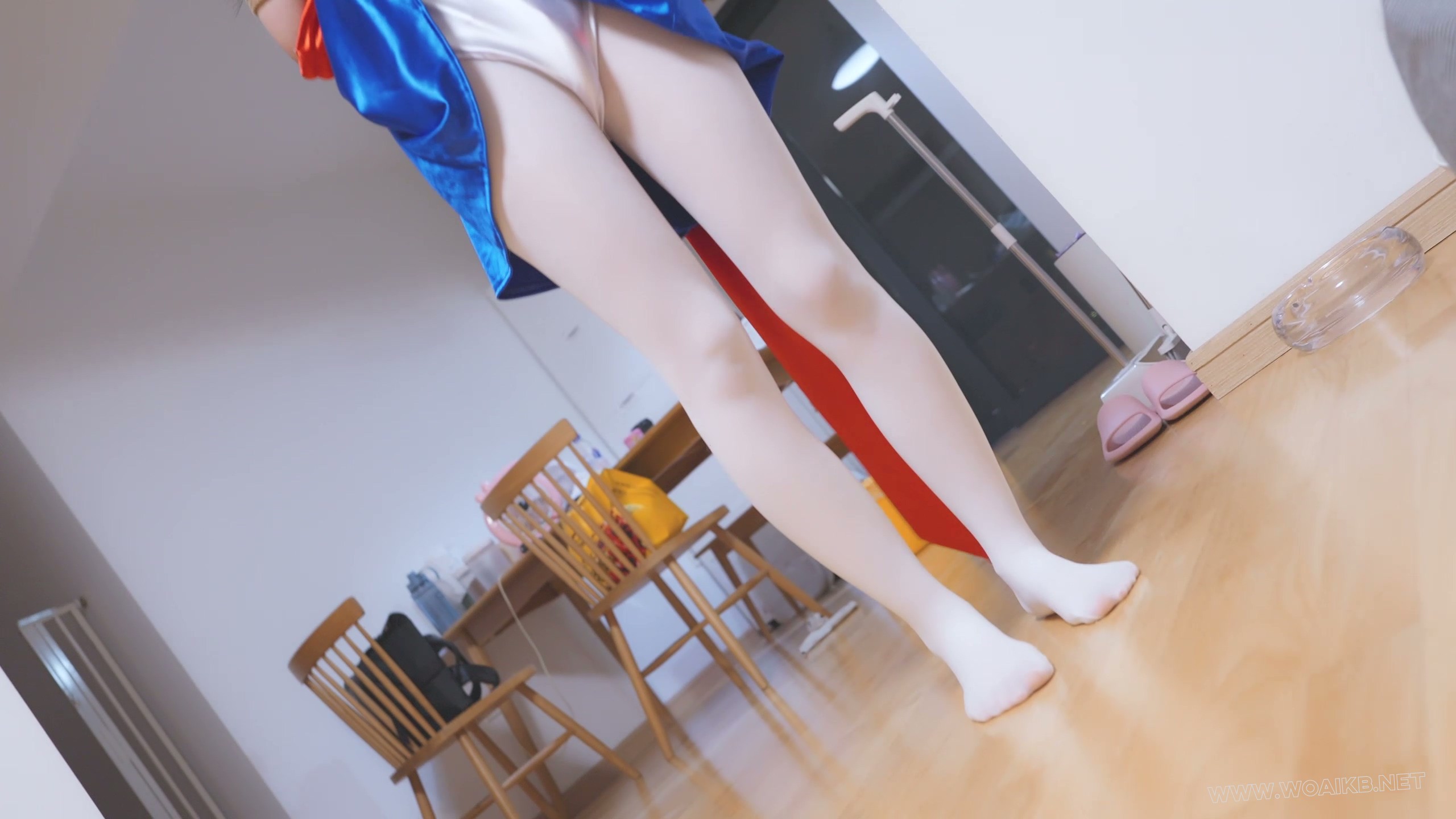 《女友游戏Ⅱ》女友硬要扮演成战败的女战士，昏迷中被放上刺激玩具，企图逃跑但又 预览图