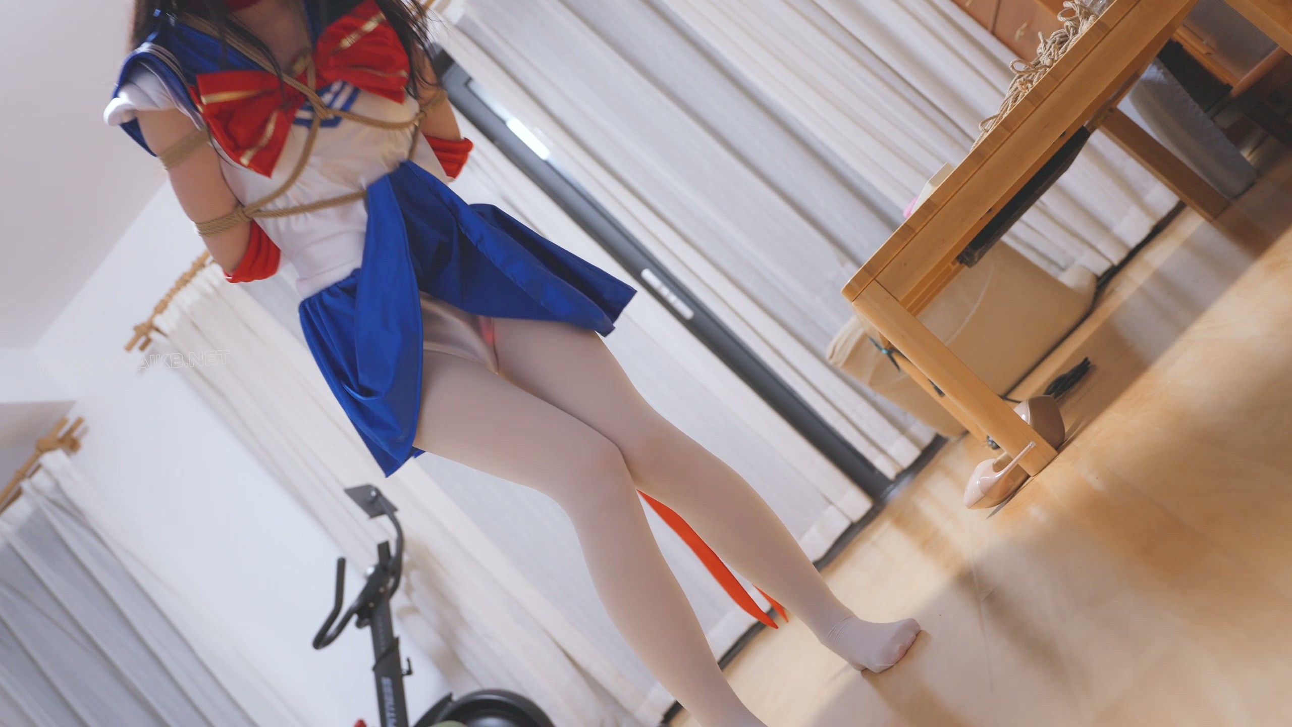 《女友游戏Ⅱ》女友硬要扮演成战败的女战士，昏迷中被放上刺激玩具，企图逃跑但又 预览图