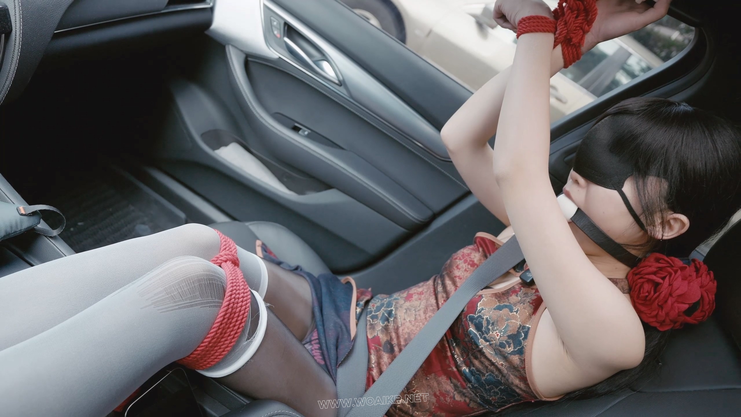 《租赁女友1》租赁五种不同职业、不同性格的女友第一弹～旗袍女友的一日服务，先绑 预览图