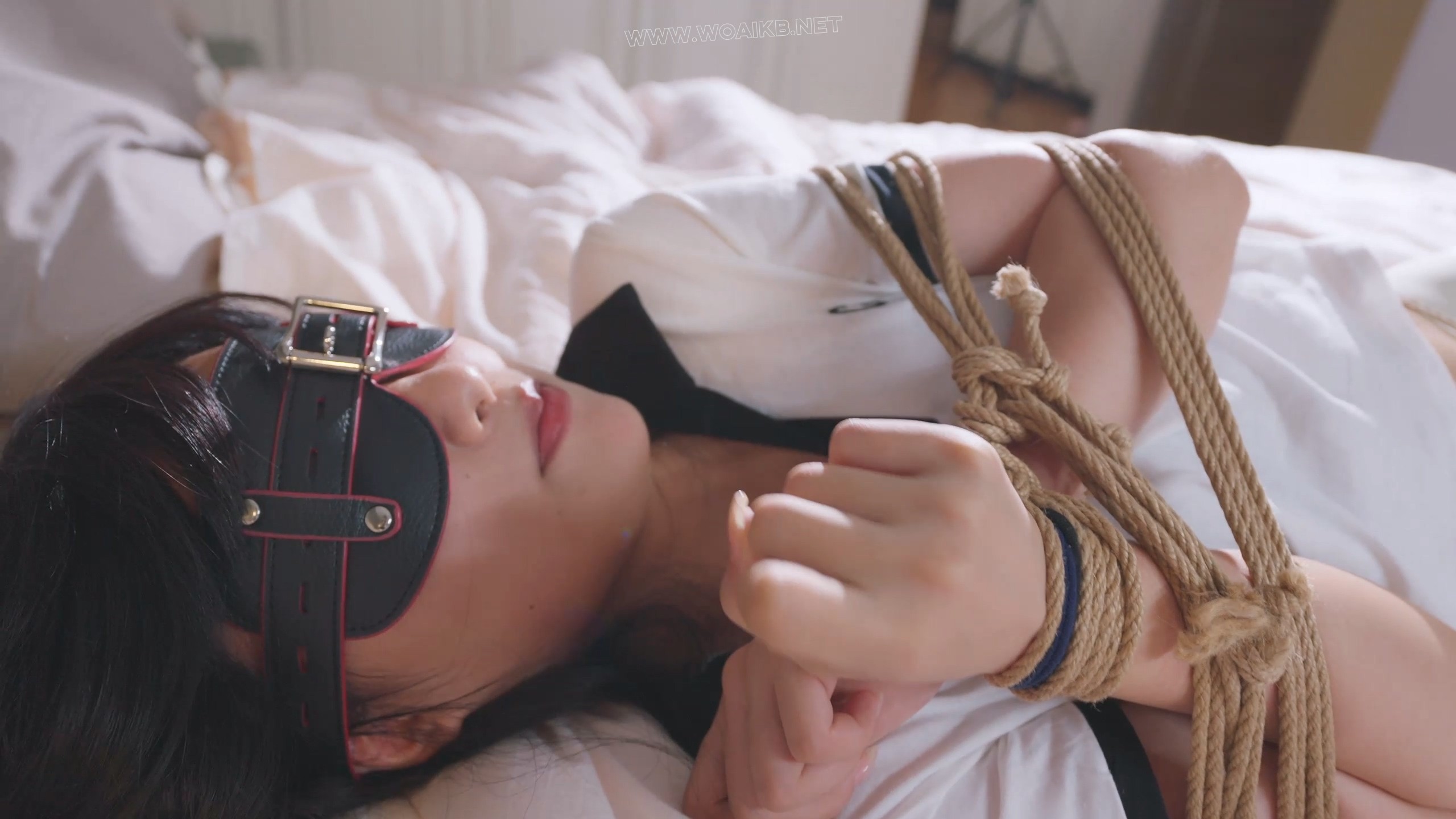 《租赁女友1》租赁五种不同职业、不同性格的女友第一弹～旗袍女友的一日服务，先绑 预览图