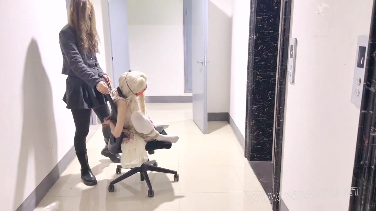 傲娇萝莉的悲惨结局 预览图