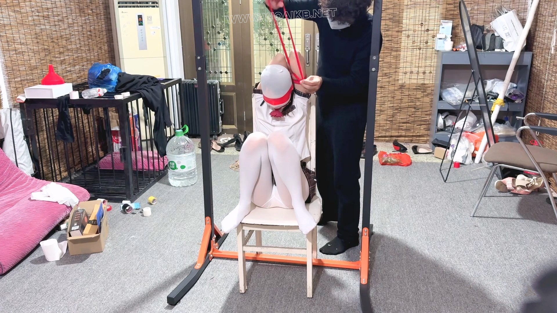 调教敏感小学生妹（无内衣） 预览图