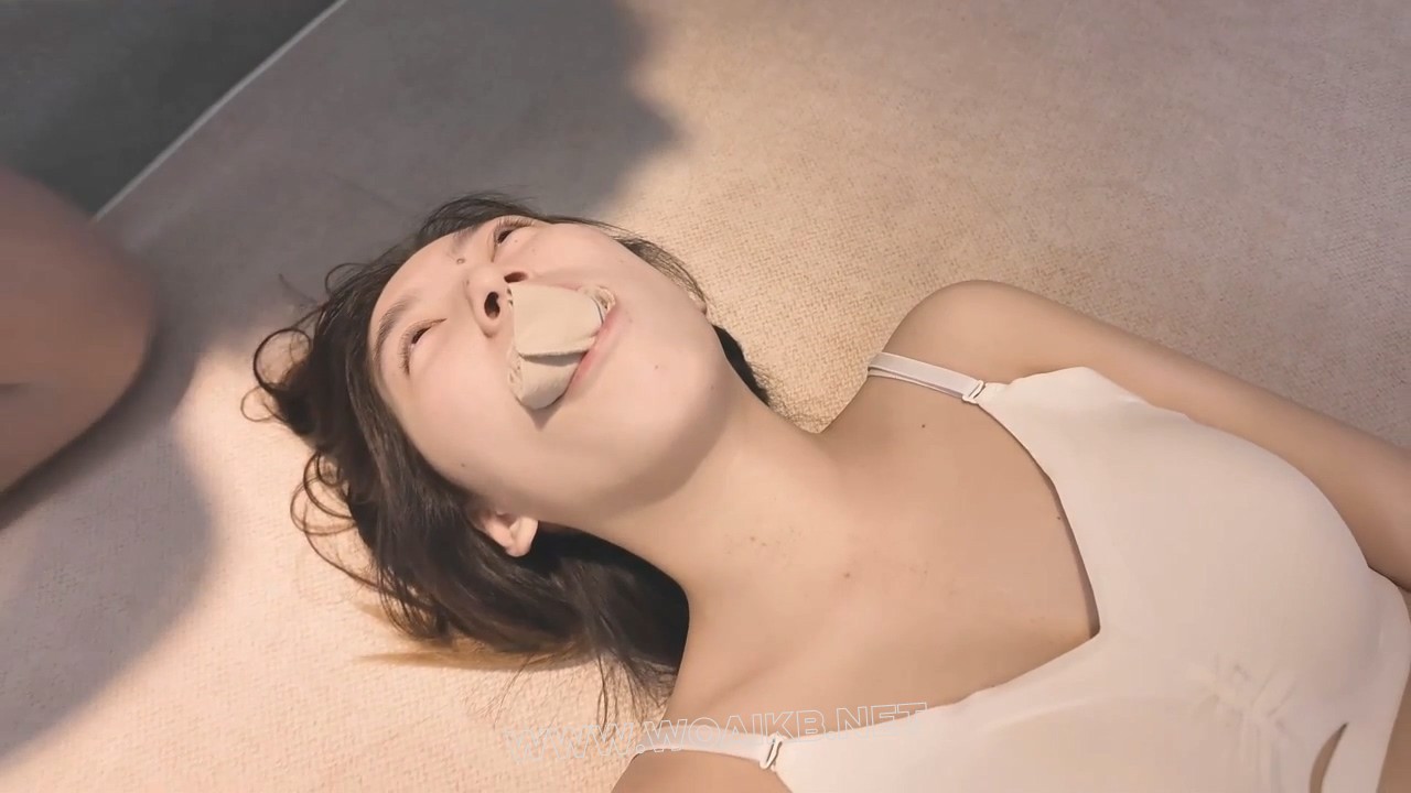 姐妹玩游戏02 预览图