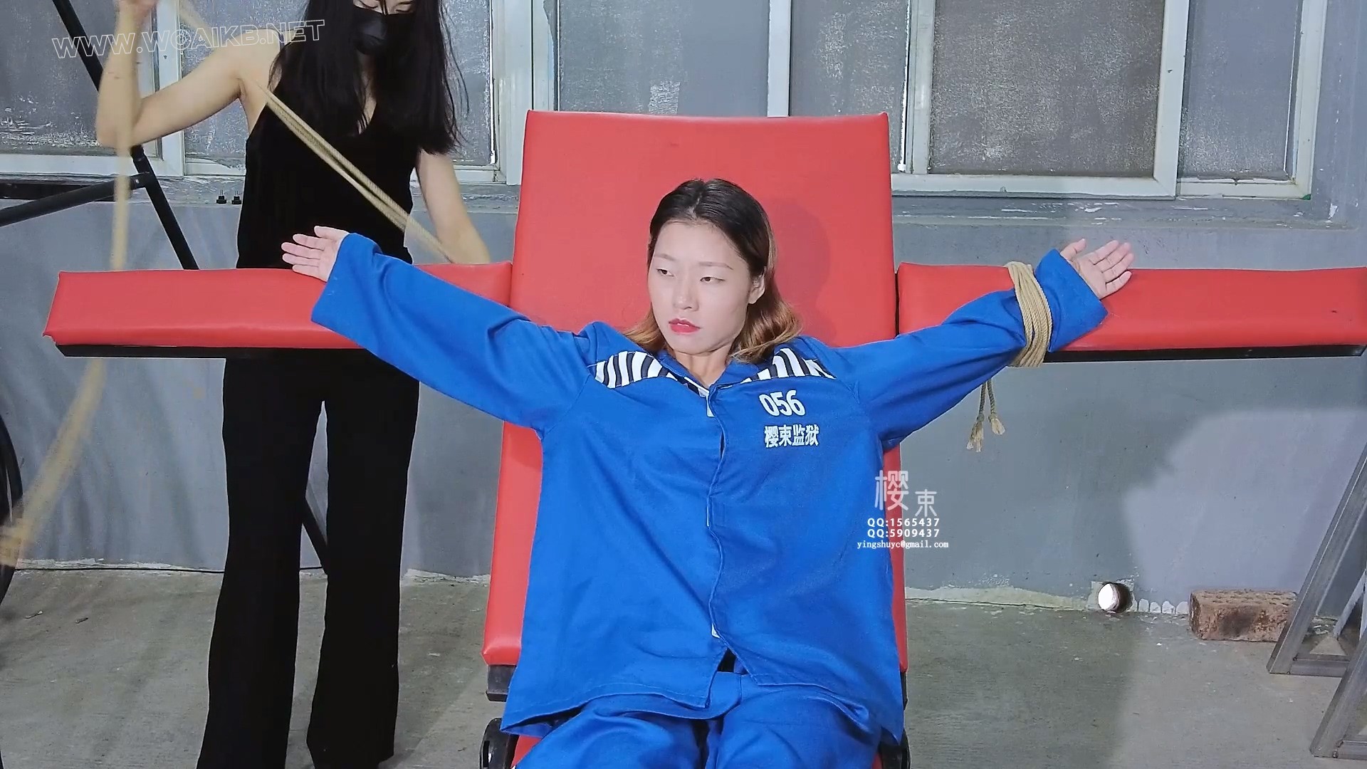老虎凳上审讯犯人扒衣穿贞C裤！狂挠脚心和腋下！电击鞭打折磨！棒棒跳D刺激羞耻G潮... 预览图