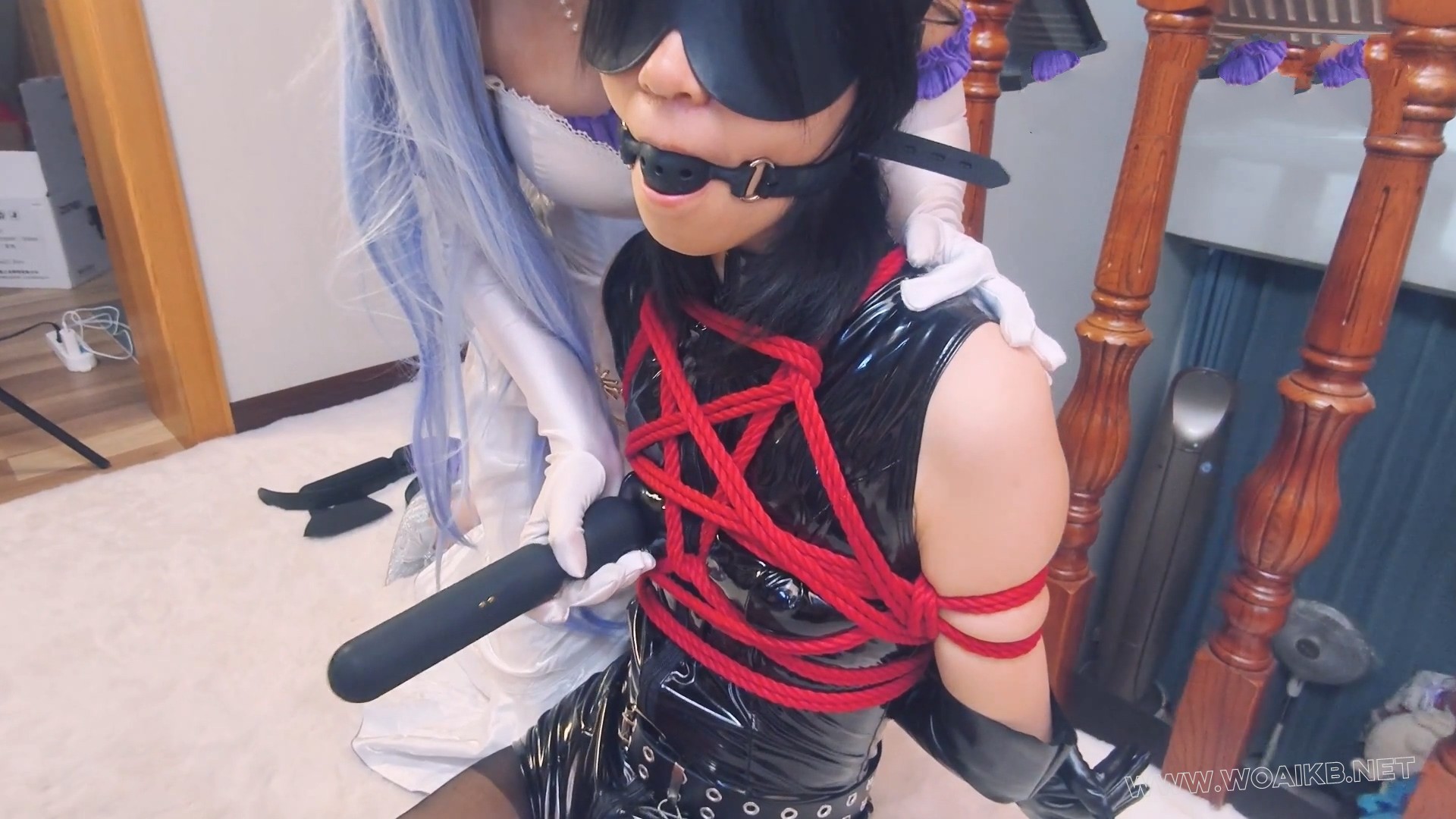 【新模特】【咲希】【二次元的同班同学 体验被捆绑TJ】本喵翻身做主人 穿着知更鸟... 预览图
