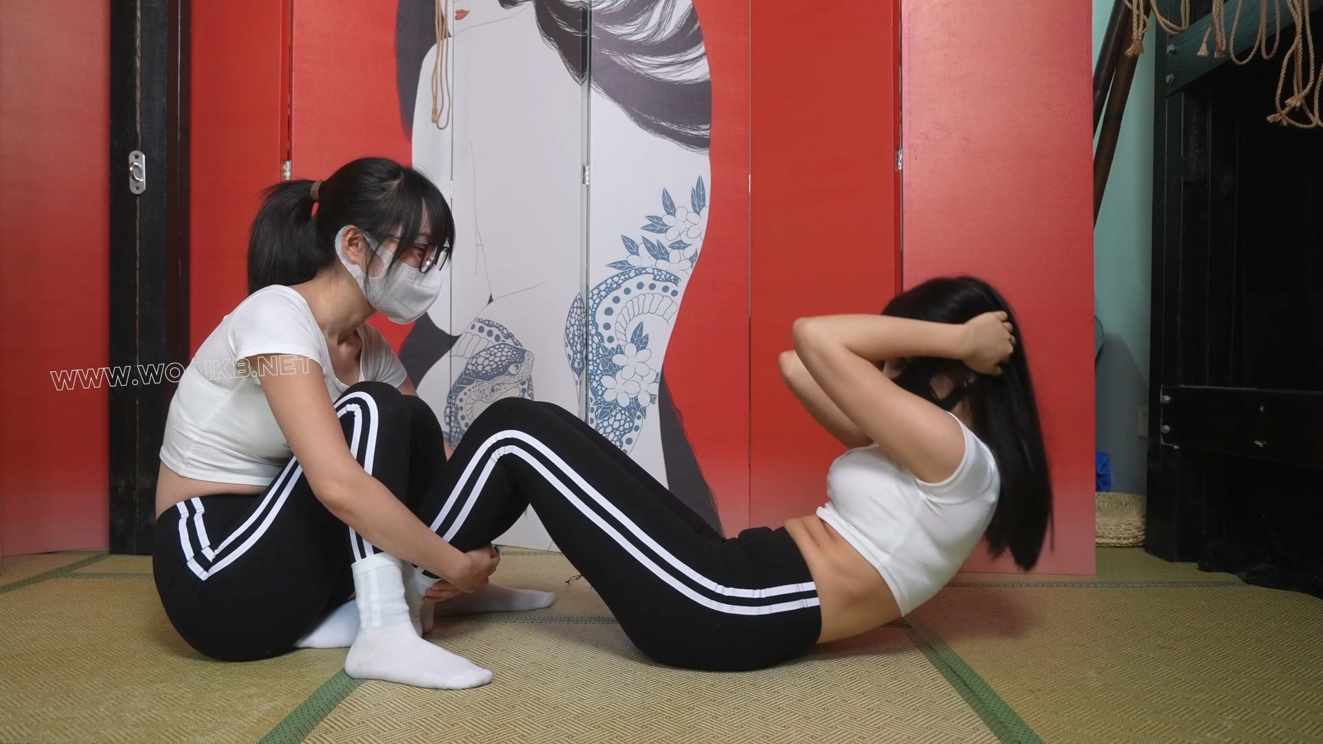 嗷嗷&小0-眼镜娘，双人互相tk 咸猪手！ 预览图