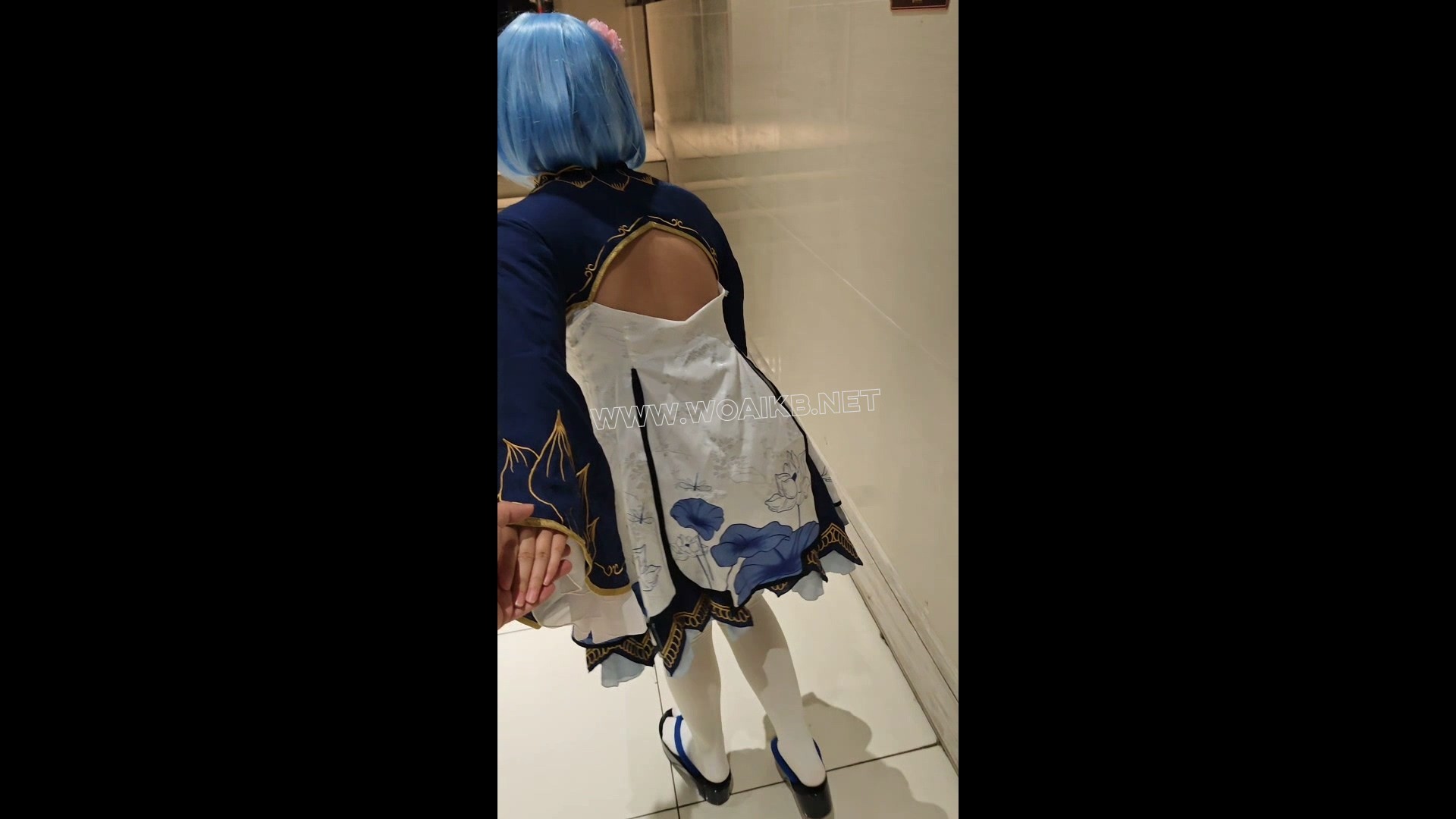 蕾姆土下座换衣服，啵啵贝镣铐吃手指墙高，第一视角拉手手剧情 预览图