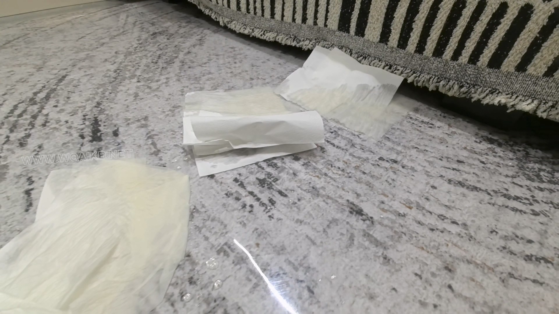 肉丝白袜小皮鞋 鼻勾口球震动木奉 把绳子固定在股绳阴沟处走绳是一种什么样的体验 ... 预览图