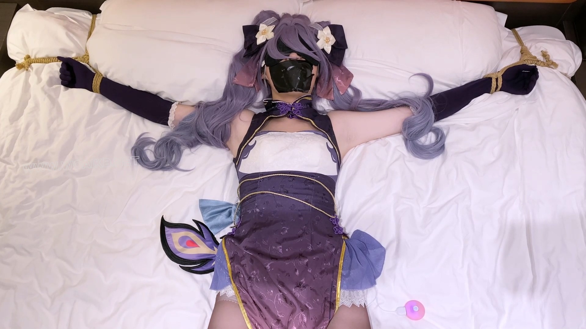 《吃鱼的喵》-客户定拍-第十五集-刻晴同人旗袍cos+入室绑架+日式紧缚+胸缚+强制蟹... 预览图