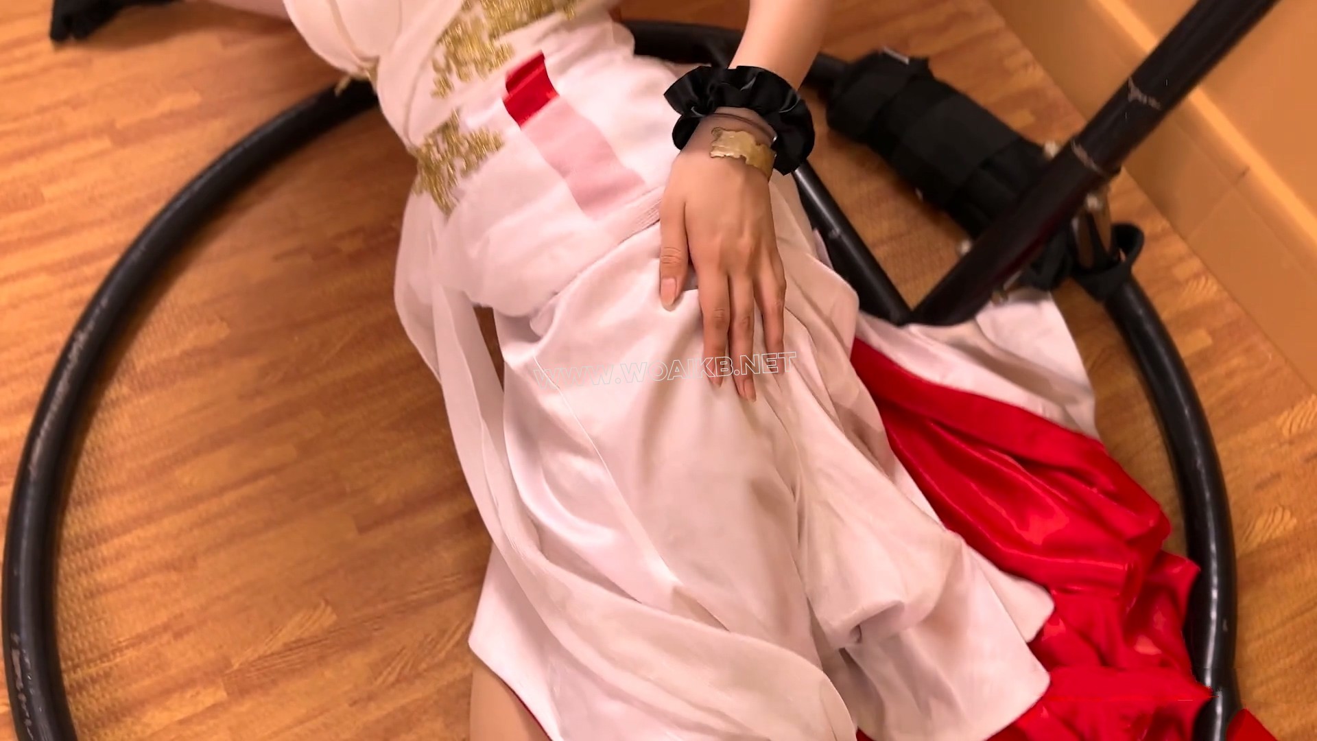 姬子拘束{油亮丝袜拘束振动单腿吊缚放置} 预览图