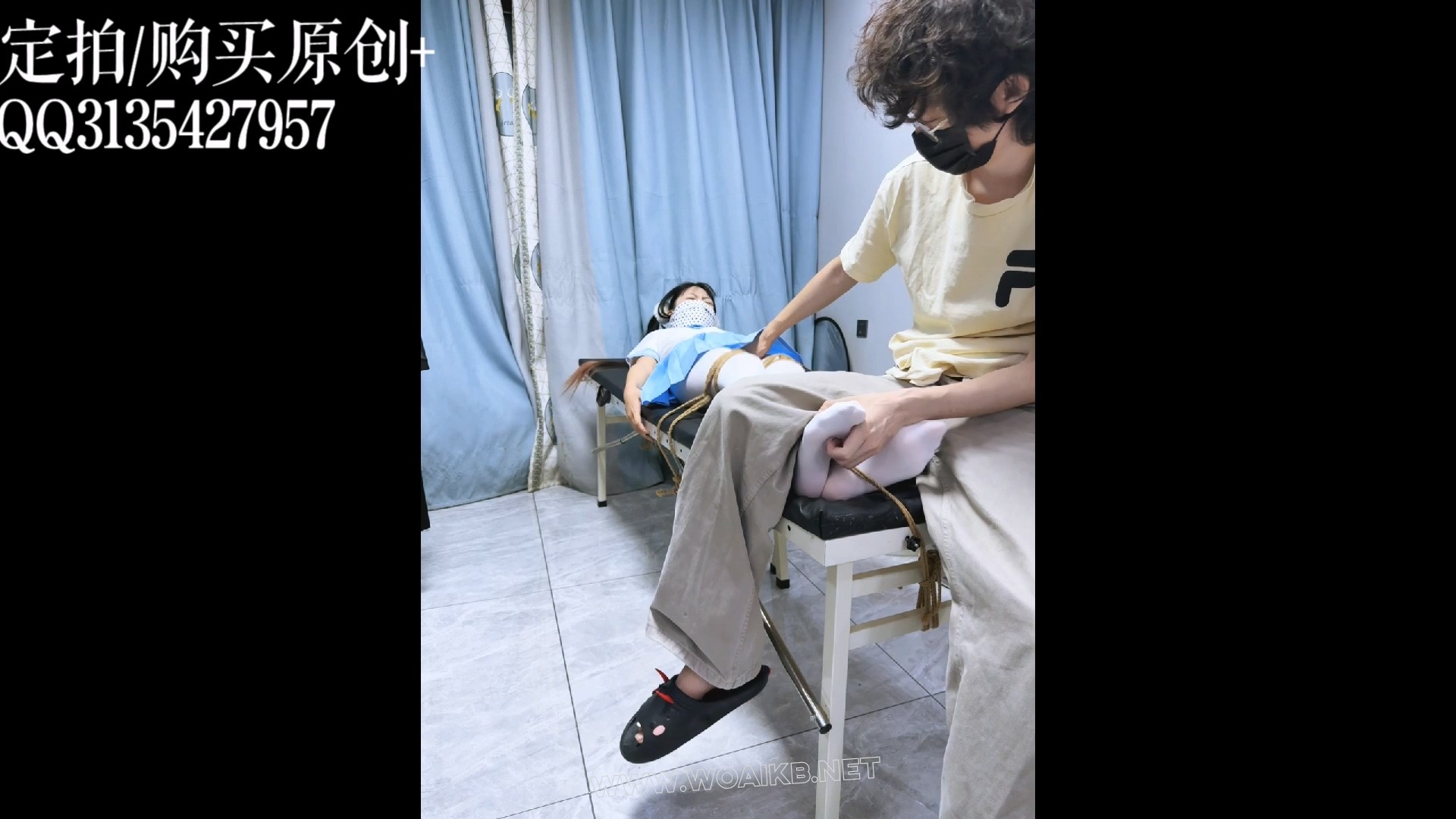 【游戏挑战回】捆绑+口球+8层蒙堵时用裸足打王者solo，输了TK惩罚，一个人头额外奖... 预览图