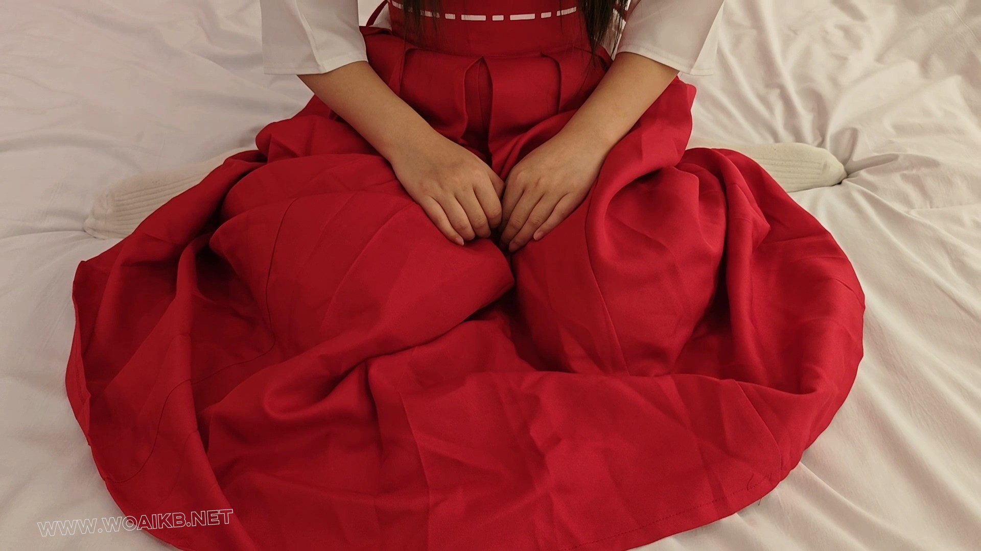 苏苏_惩戒巫女 镣铐，龟甲，跳d跪爬，吊手tk，sp，胶带m腿 封面图