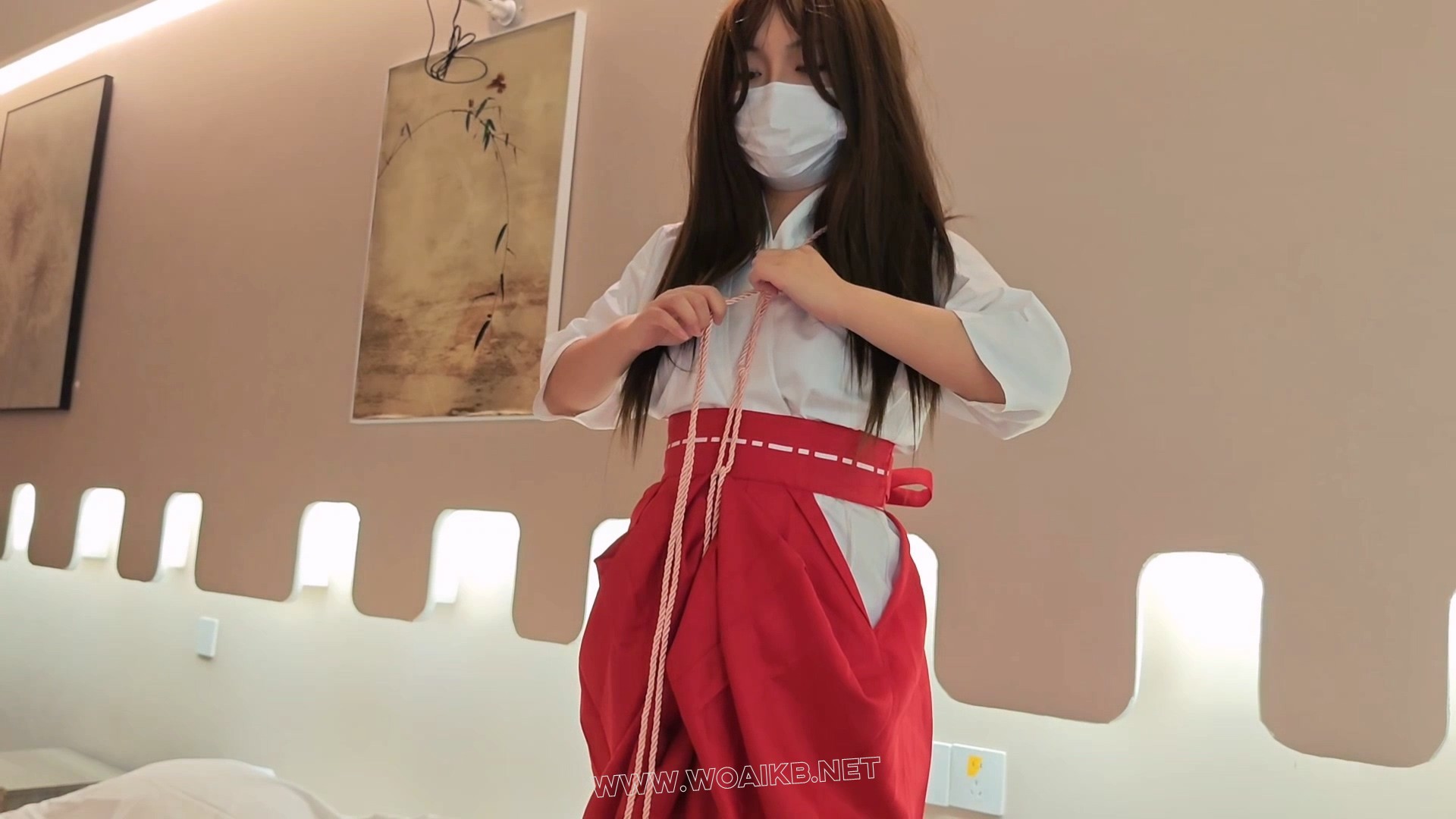 苏苏_惩戒巫女 镣铐，龟甲，跳d跪爬，吊手tk，sp，胶带m腿 预览图