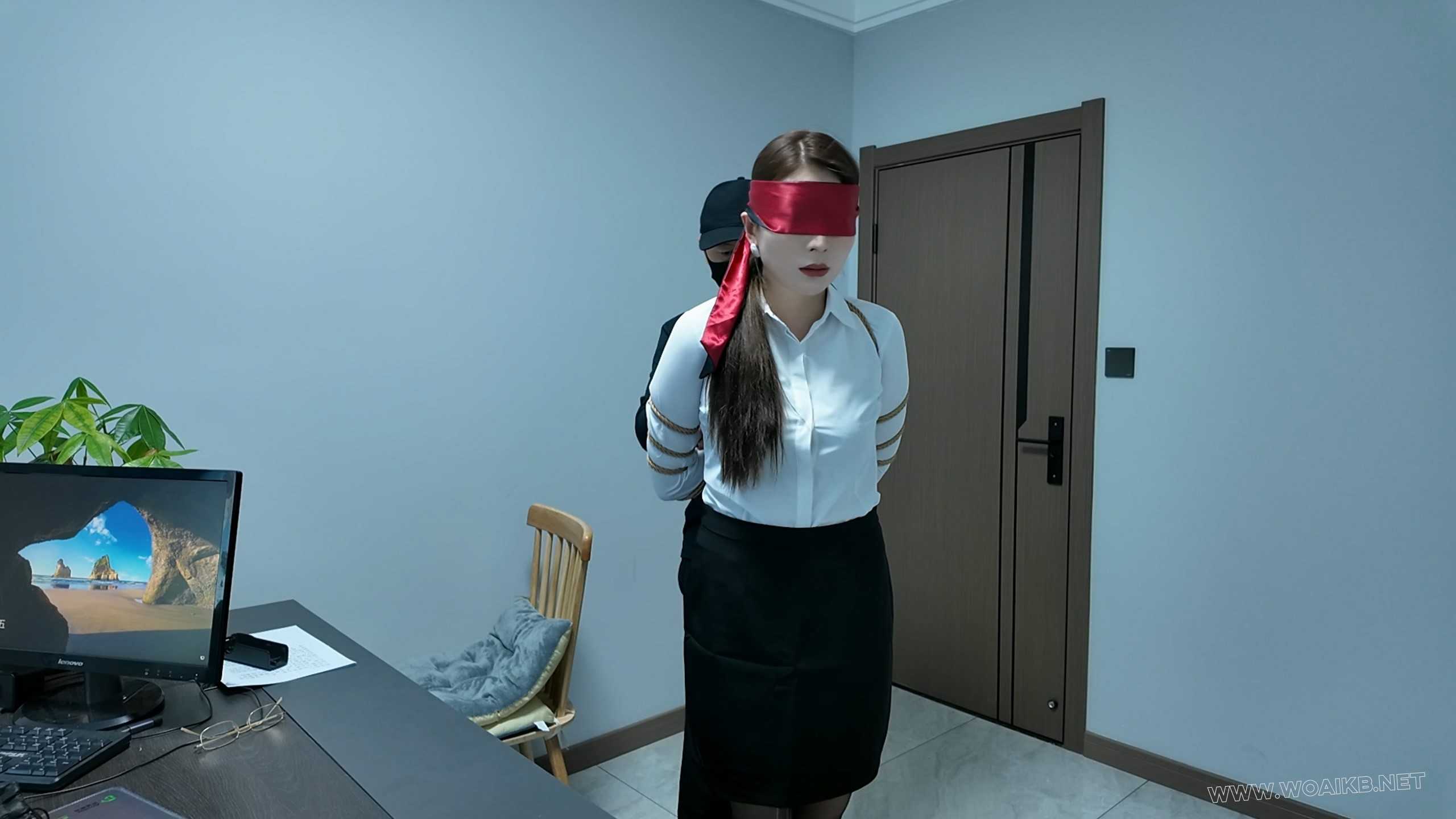 女经理自嗨续集下 封面图