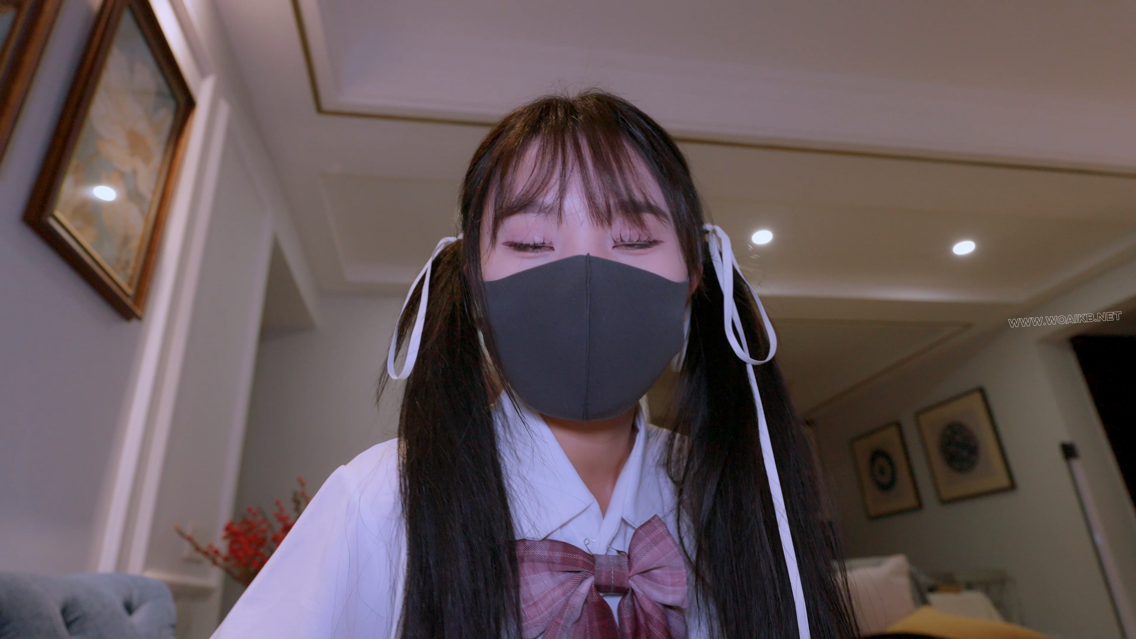 《租赁女友3》JK少女与老师进行的人体模特拍照……暴走模式+水晶假Y侍奉+发光口球... 封面图