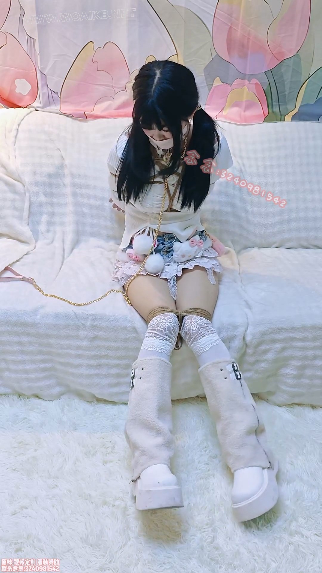 【念念】白靴过膝袜 td放置挣扎 封嘴绑膝盖 鸭子坐 项圈牵引走路 预览图